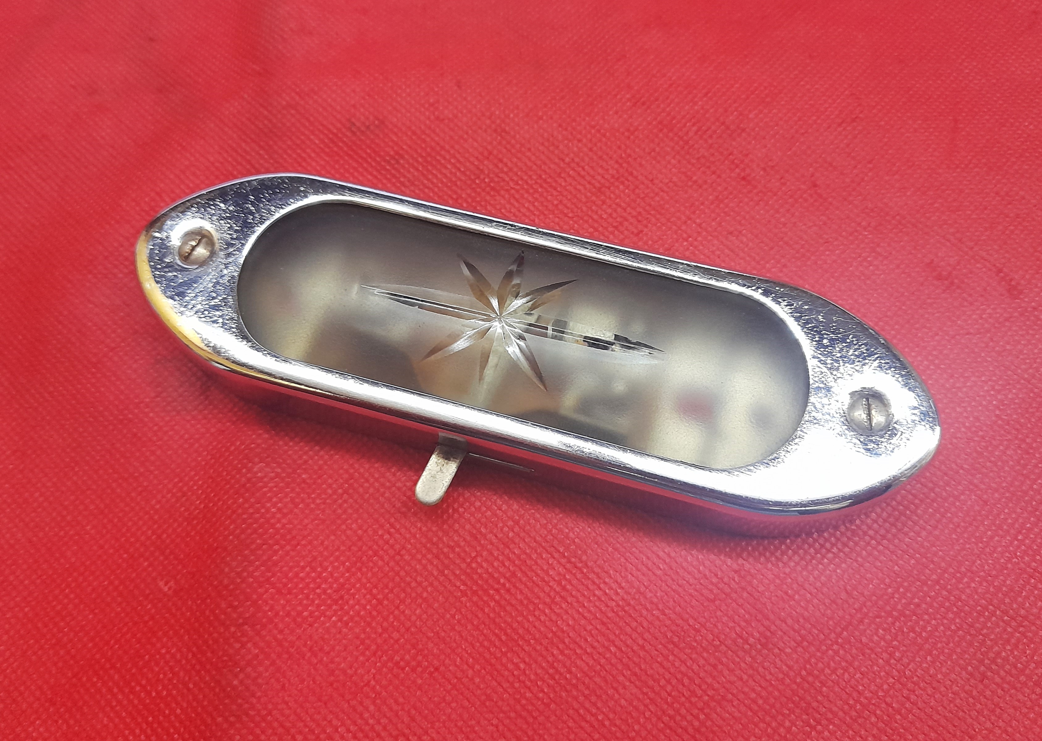 Innenraumleuchte  Innenleuchte IFA F8 F9 AWZ P70 Wartburg 311 Cabrio