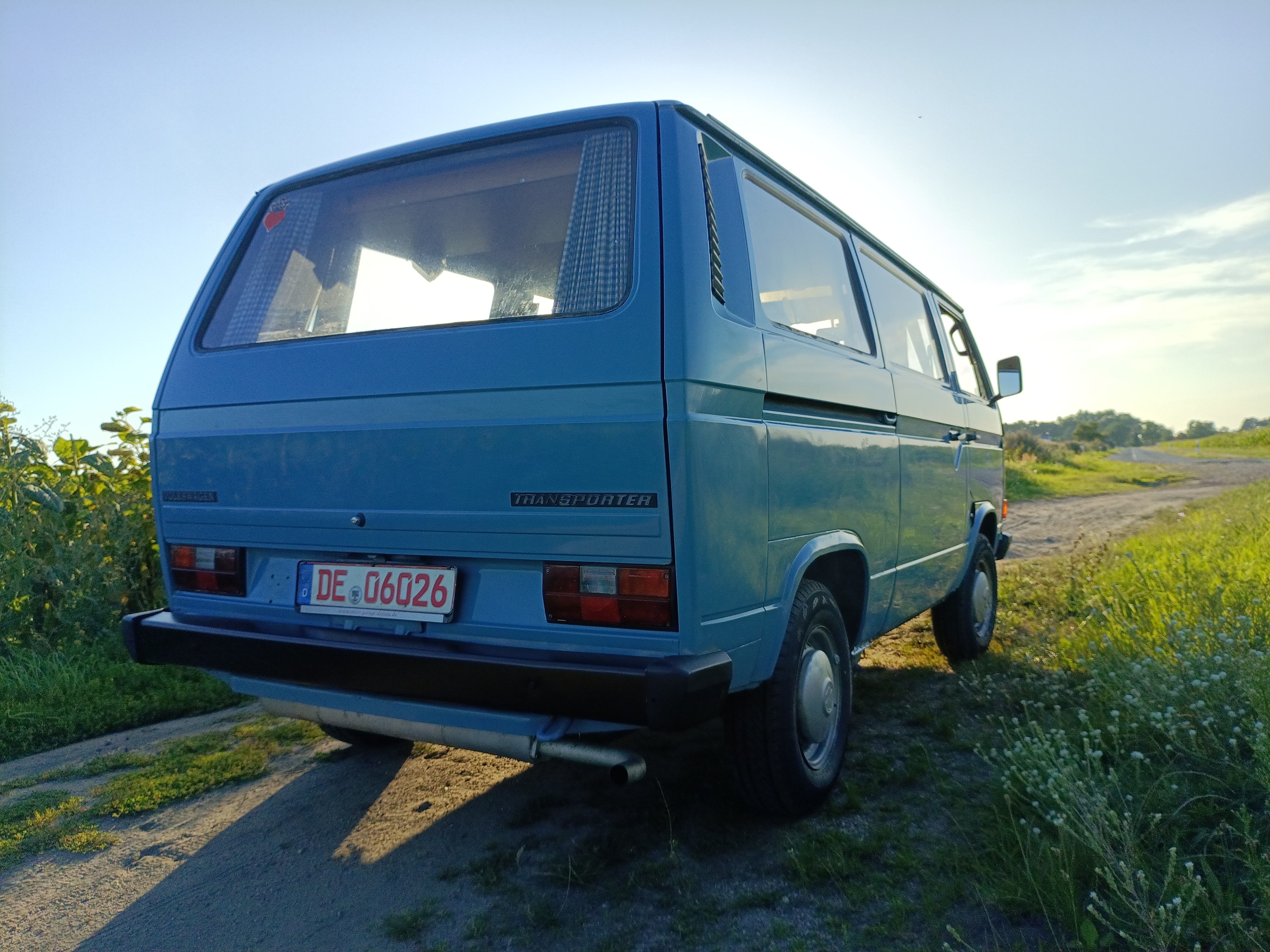 VW T3 Bus Oldtimer HU 08/2027 2,0 Luftboxer Camper Wohnmobil