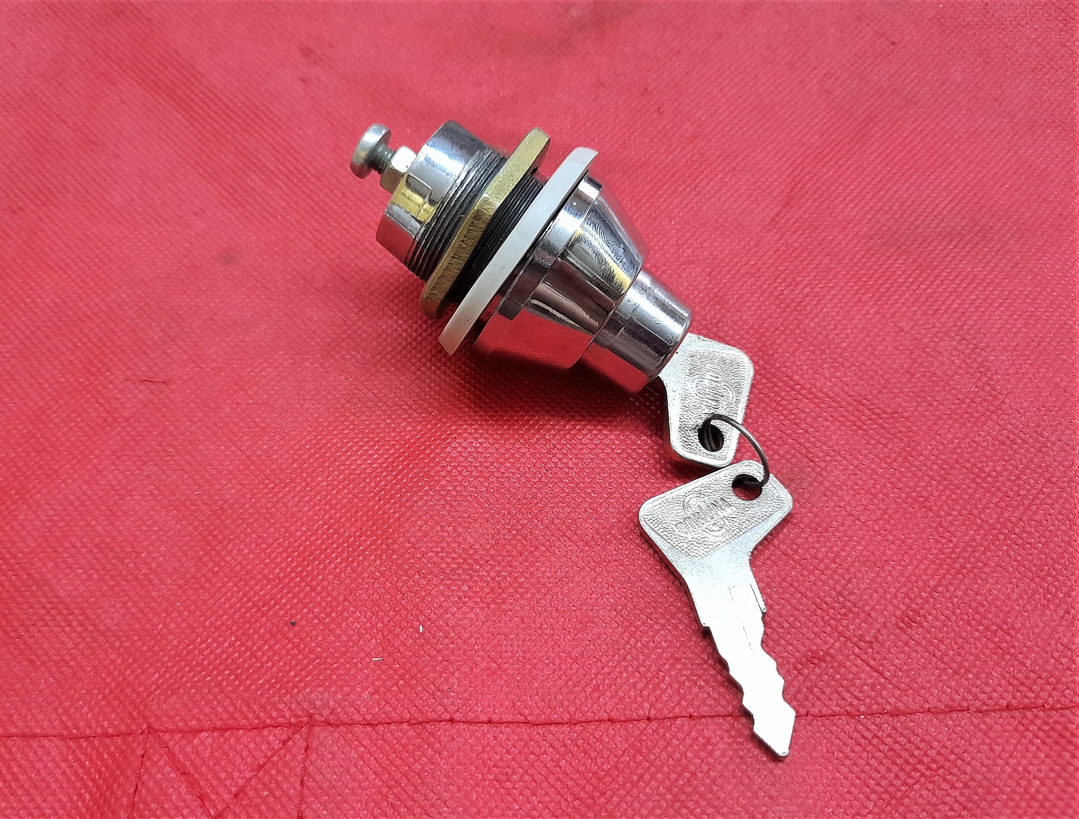 Kofferraumschloß Wartburg 353