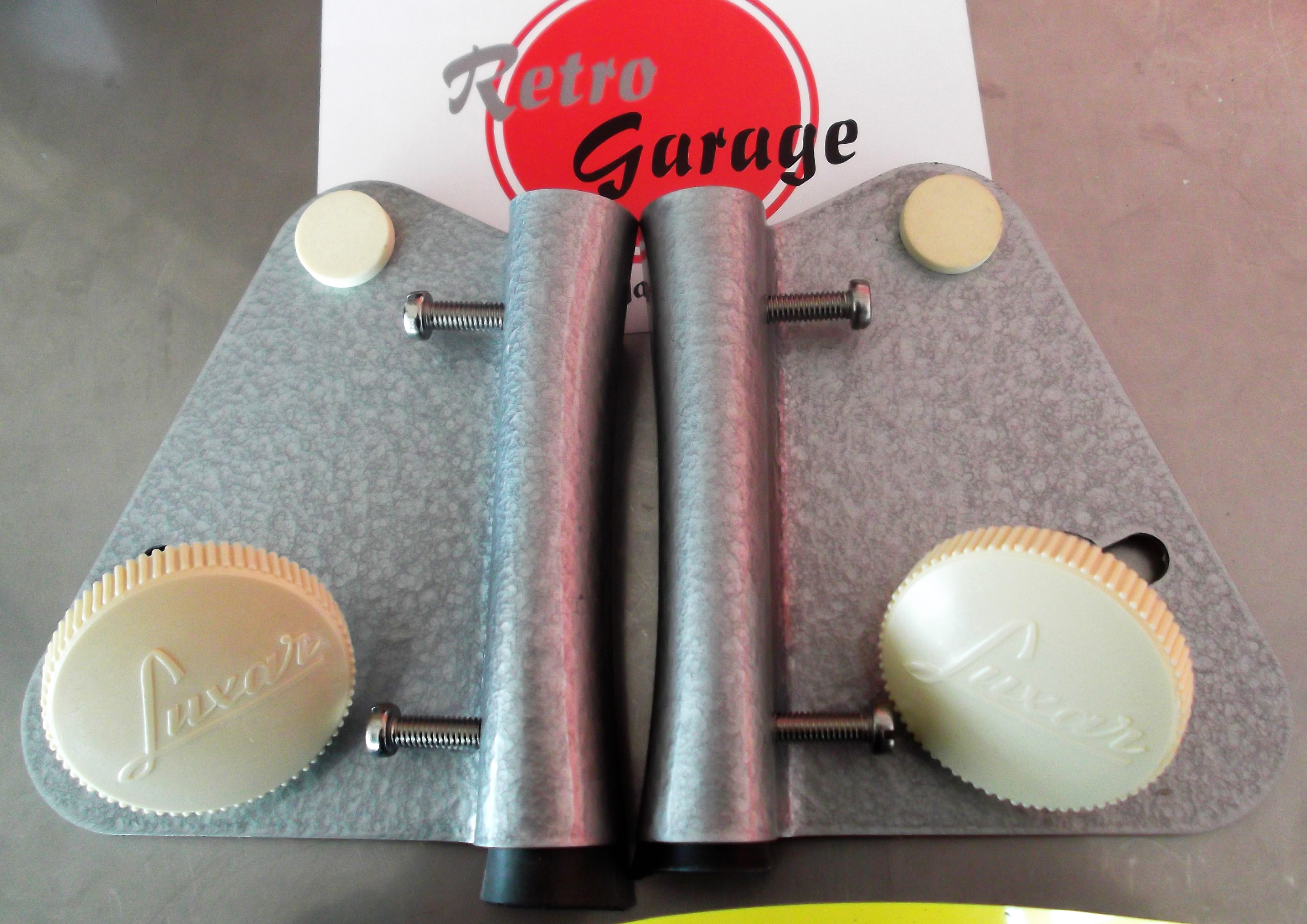 Halter Set für Sonnenschute / Sonnenblende