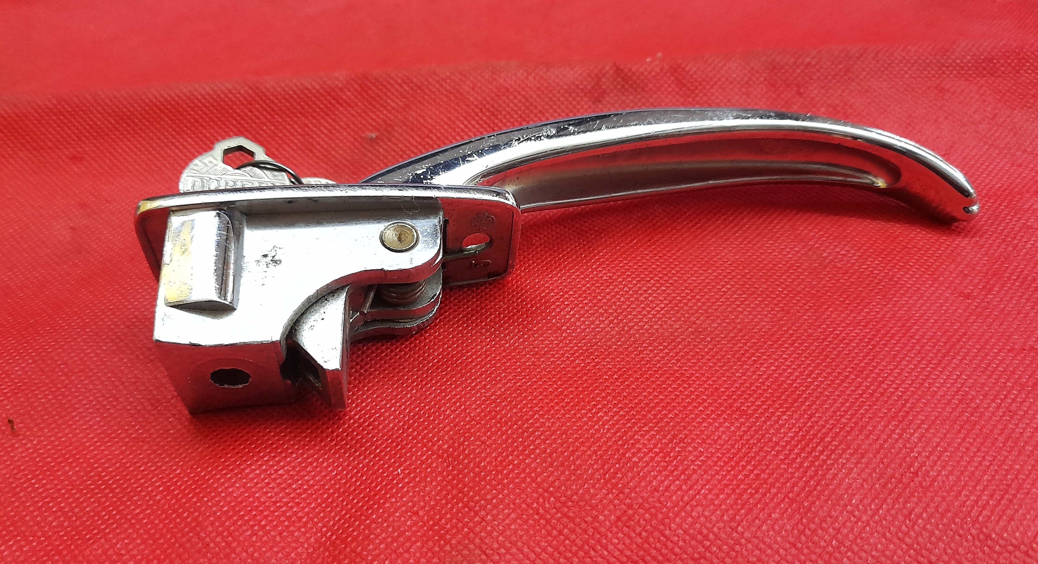 Türgriff Türaußengriff  mit Schloss IFA F8 F9 AWZ P70