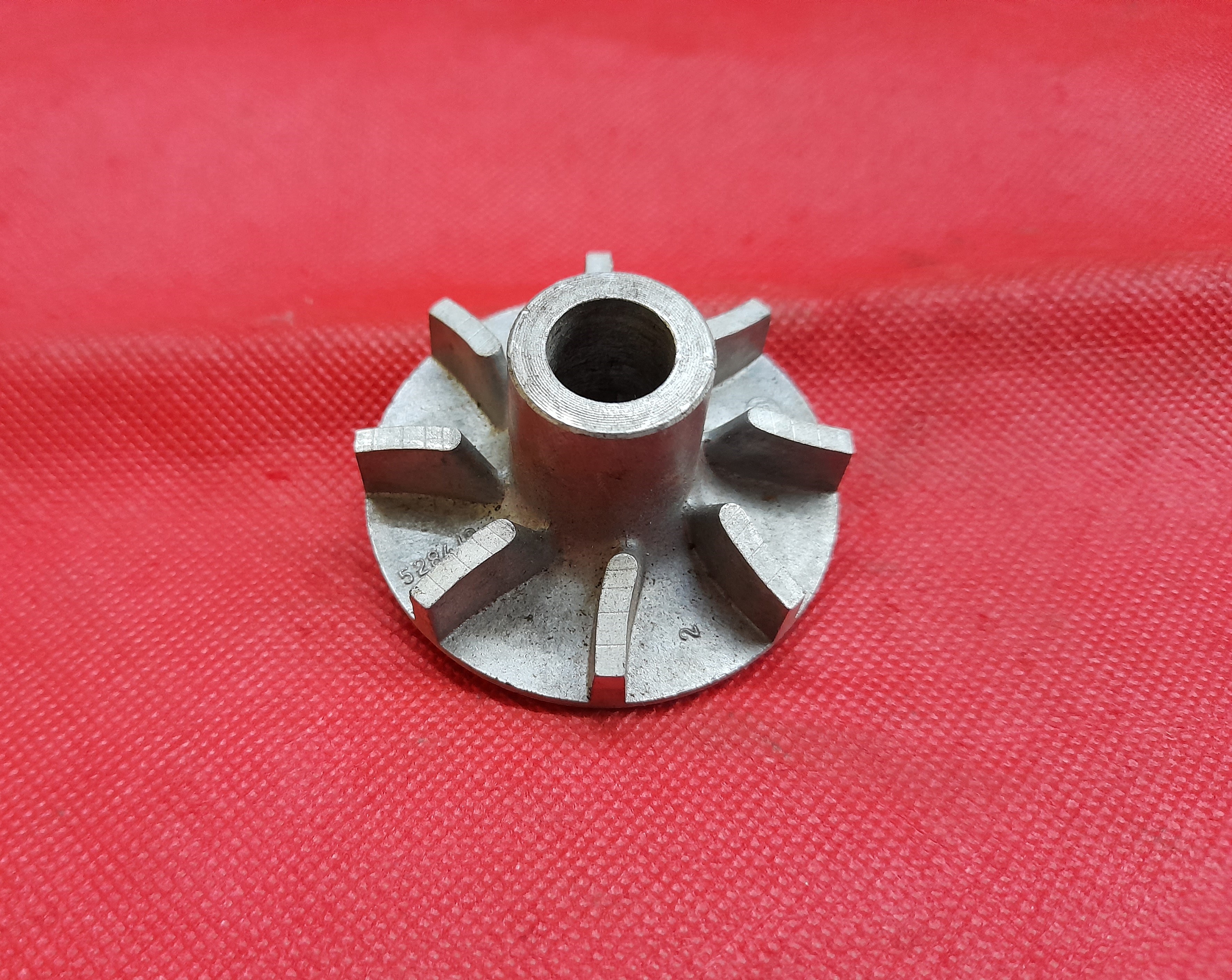 Pumpenrad Schaufelrad Flügelrad der Wasserpumpe Wartburg 353 Barkas B 1000