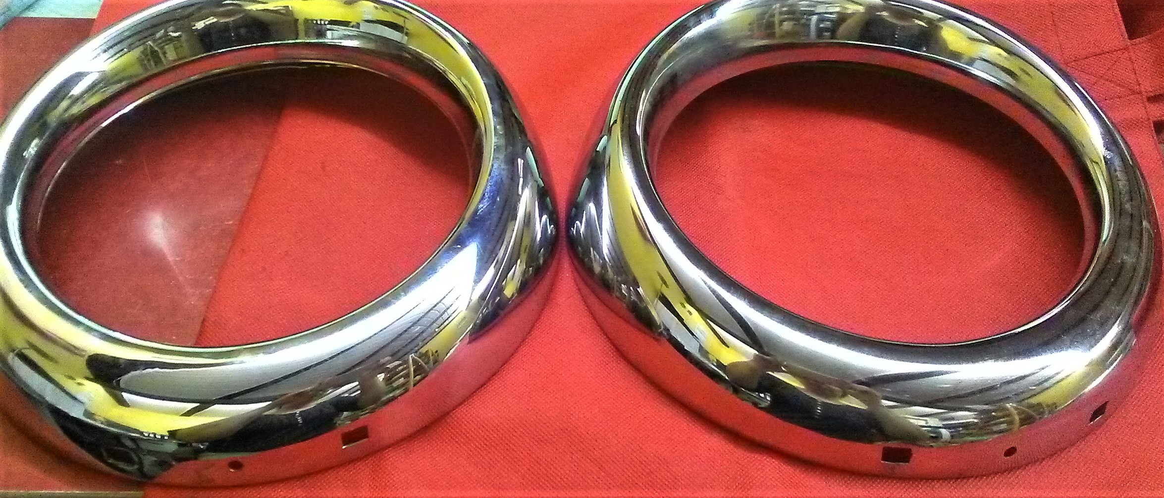 Lampenringe vorgezogen 1 Paar Wartburg 311 312 Barkas B 1000