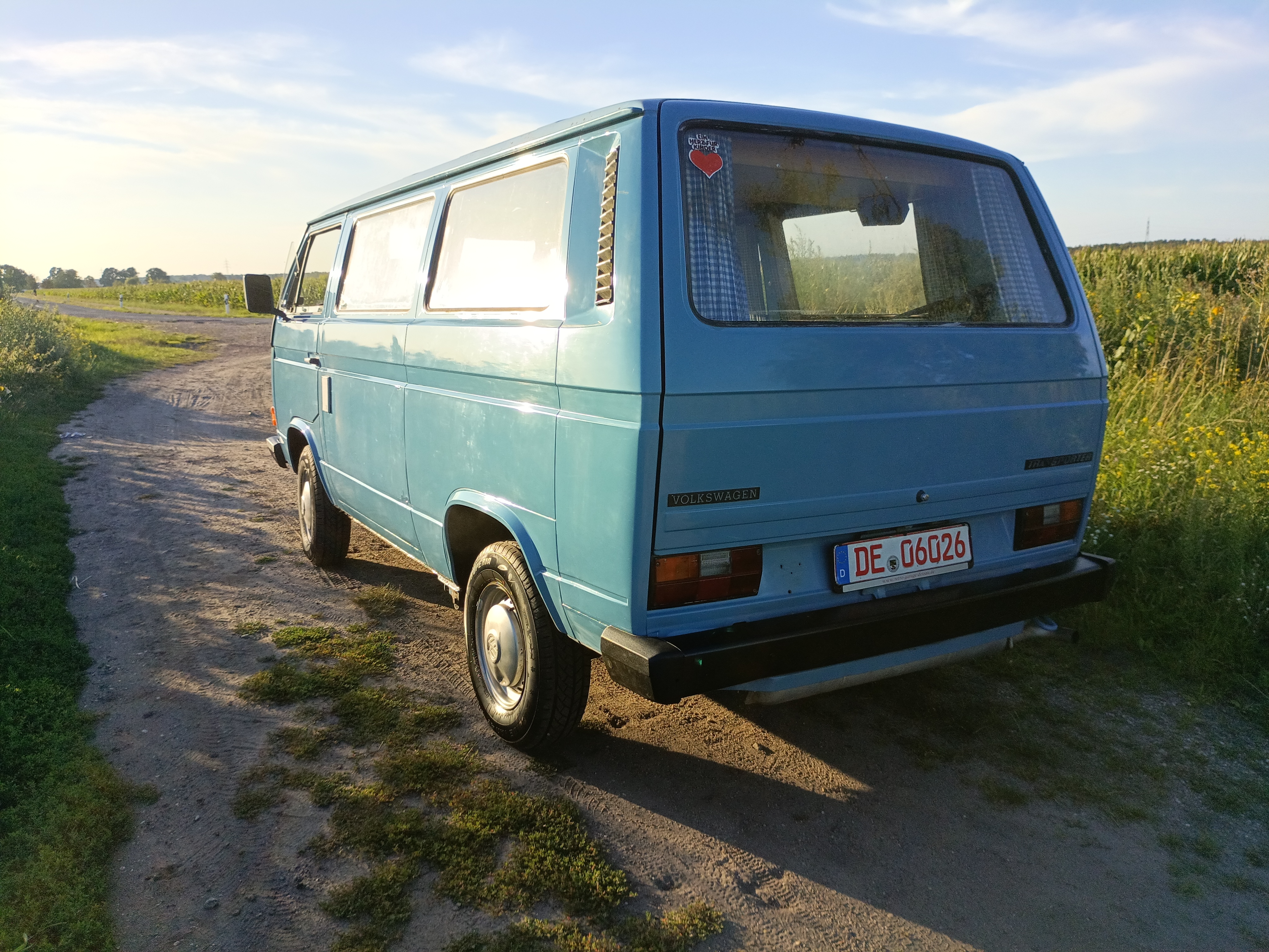 VW T3 Bus Oldtimer HU 08/2027 2,0 Luftboxer Camper Wohnmobil