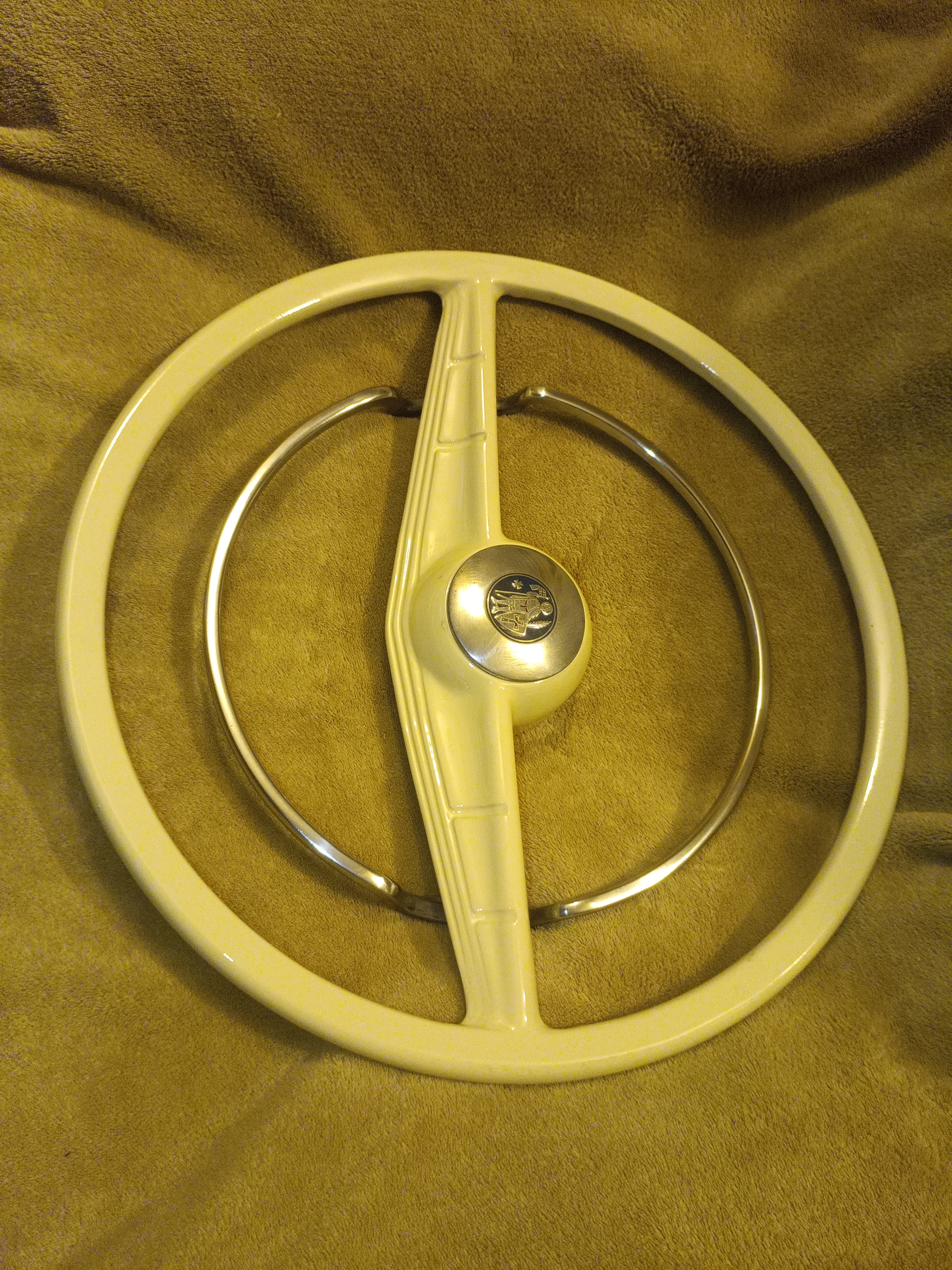 Lenkrad mit Hupenring Wartburg 311 , IFA F9 , Barkas B1000