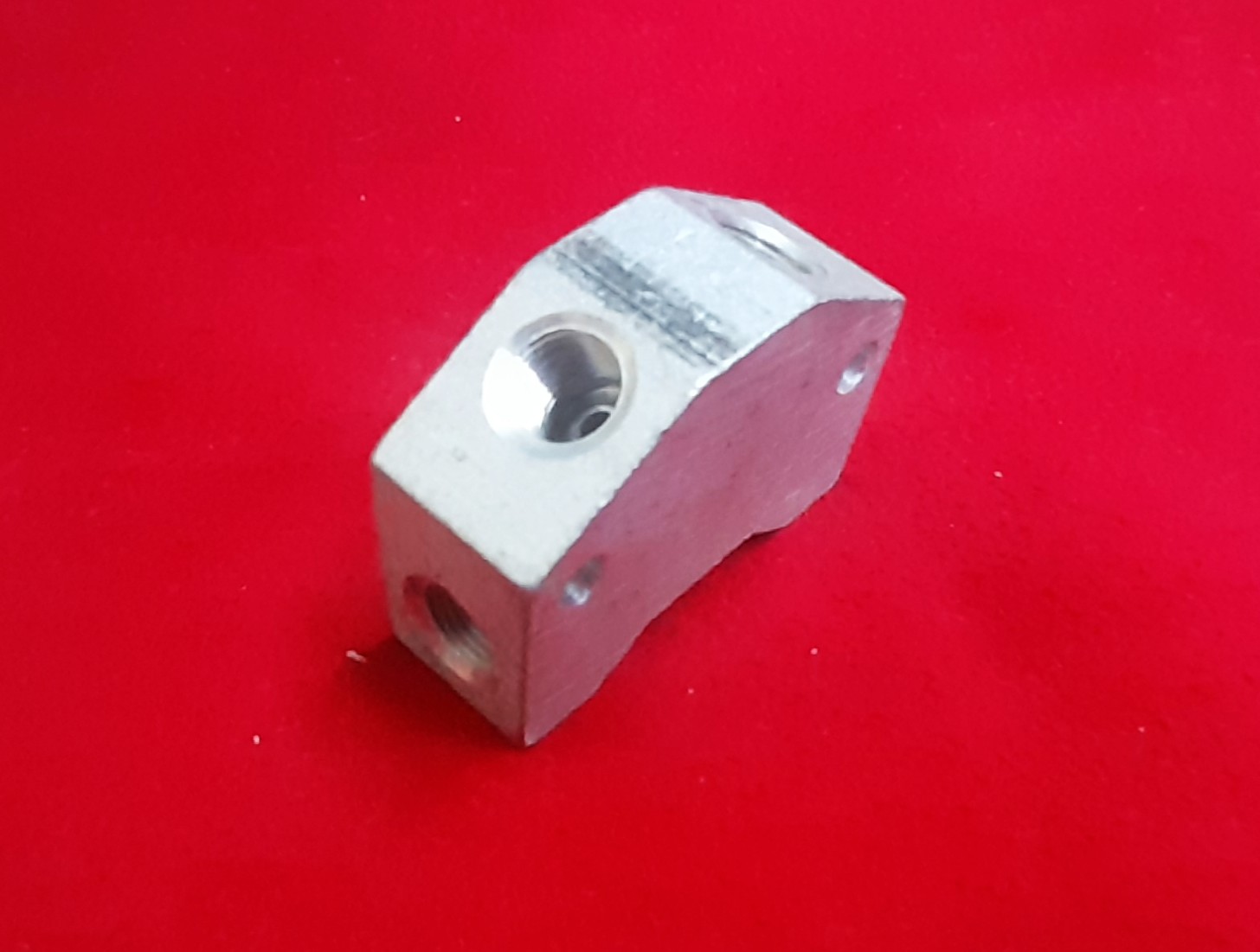 Zentralverteiler A-Kreis Verteilerstutzen Wartburg 353  1.3