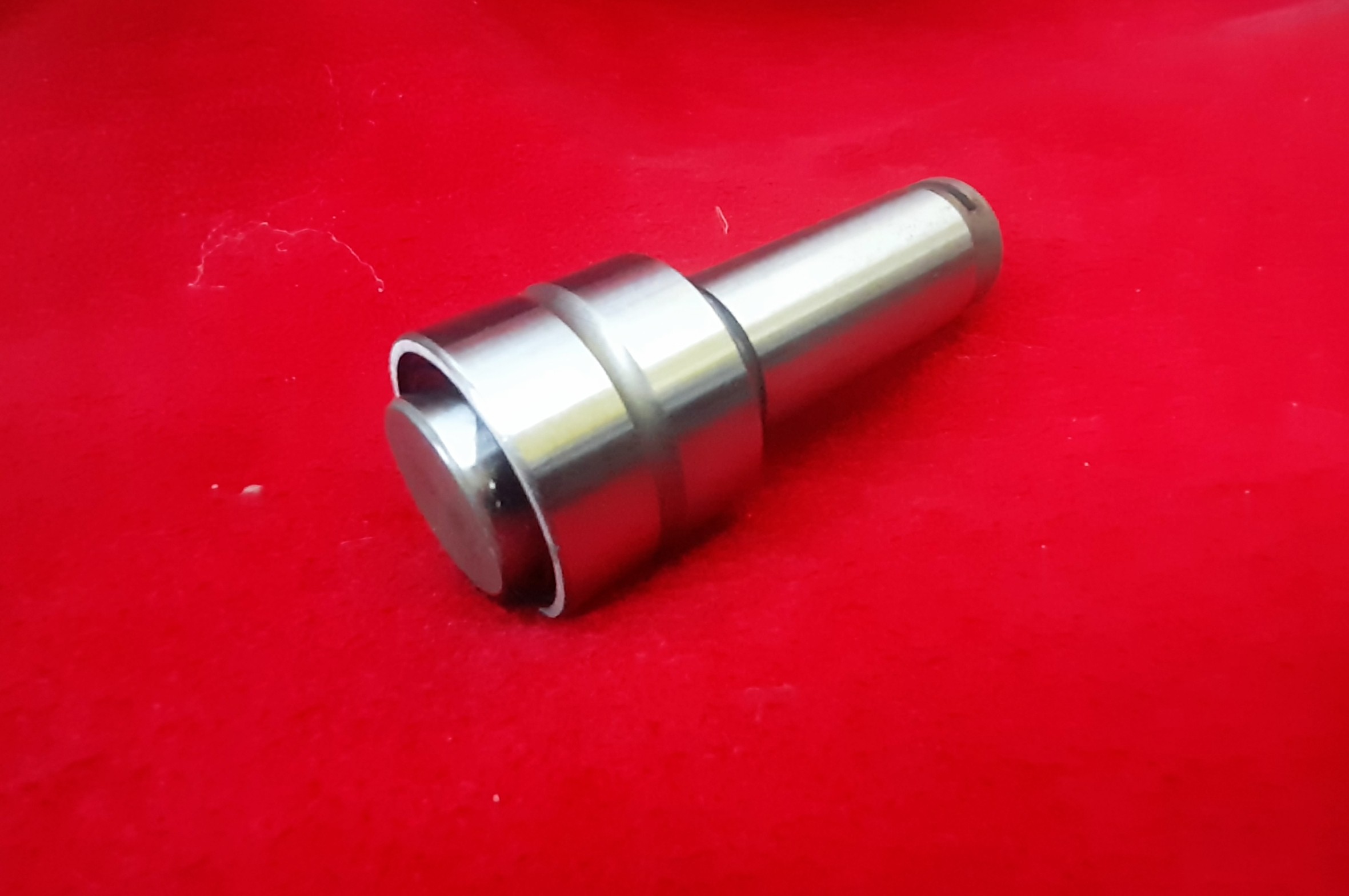 Achsschenkelbolzen Laufbolzen lang oben Barkas B1000