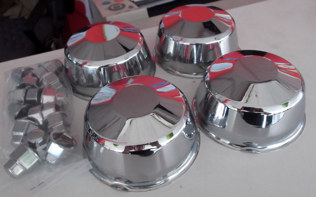 Radkappensatz , Radkappen Nabenkappen Wartburg 312, Wartburg 353 , Trabant