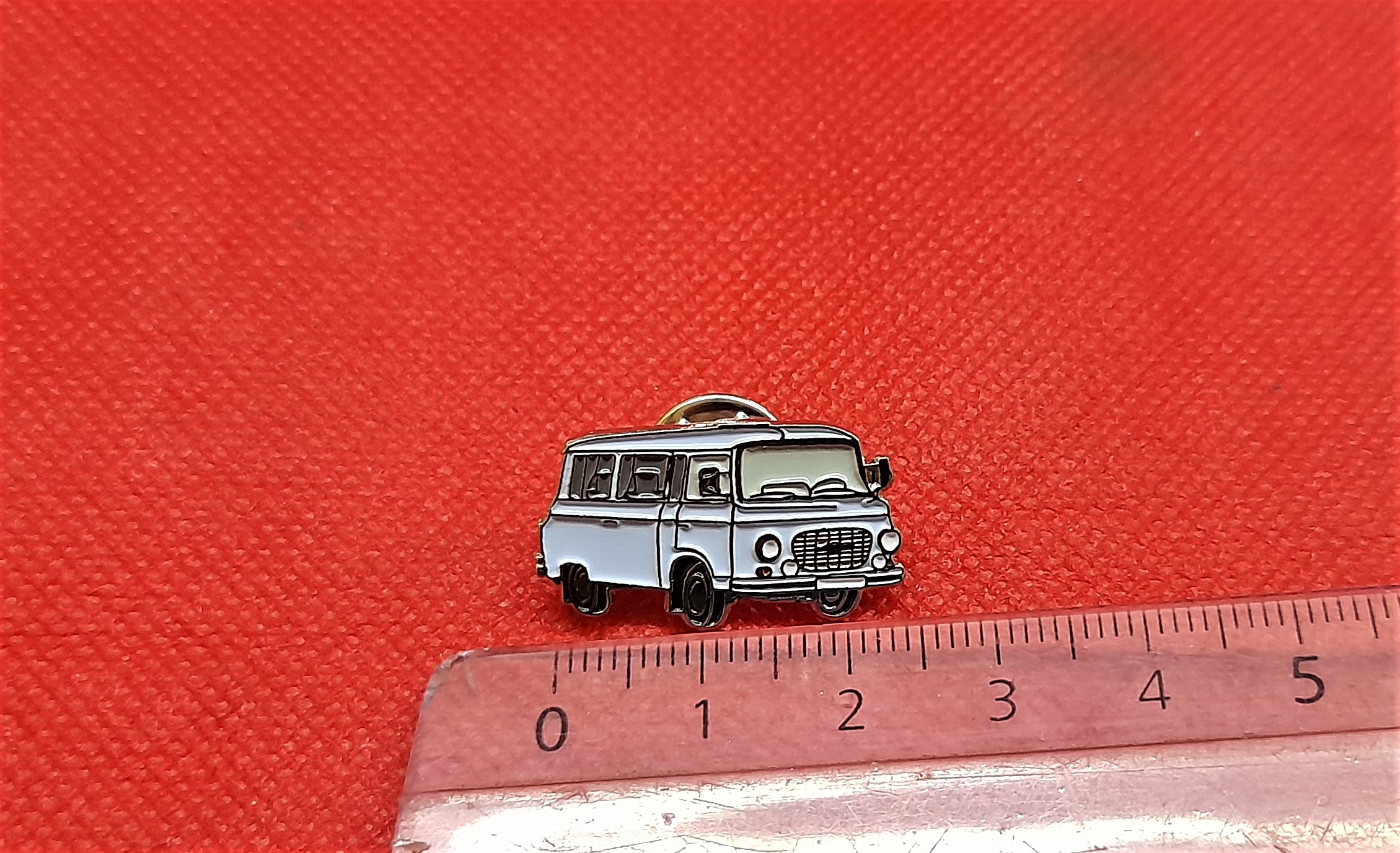 pin Barkas B 1000