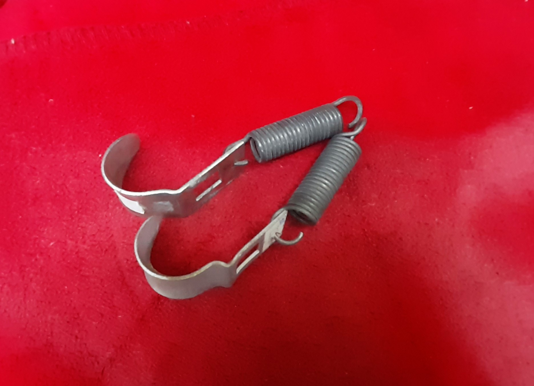 Plattenhalter , Verschlußhaken für Zwischenboden Kofferraum