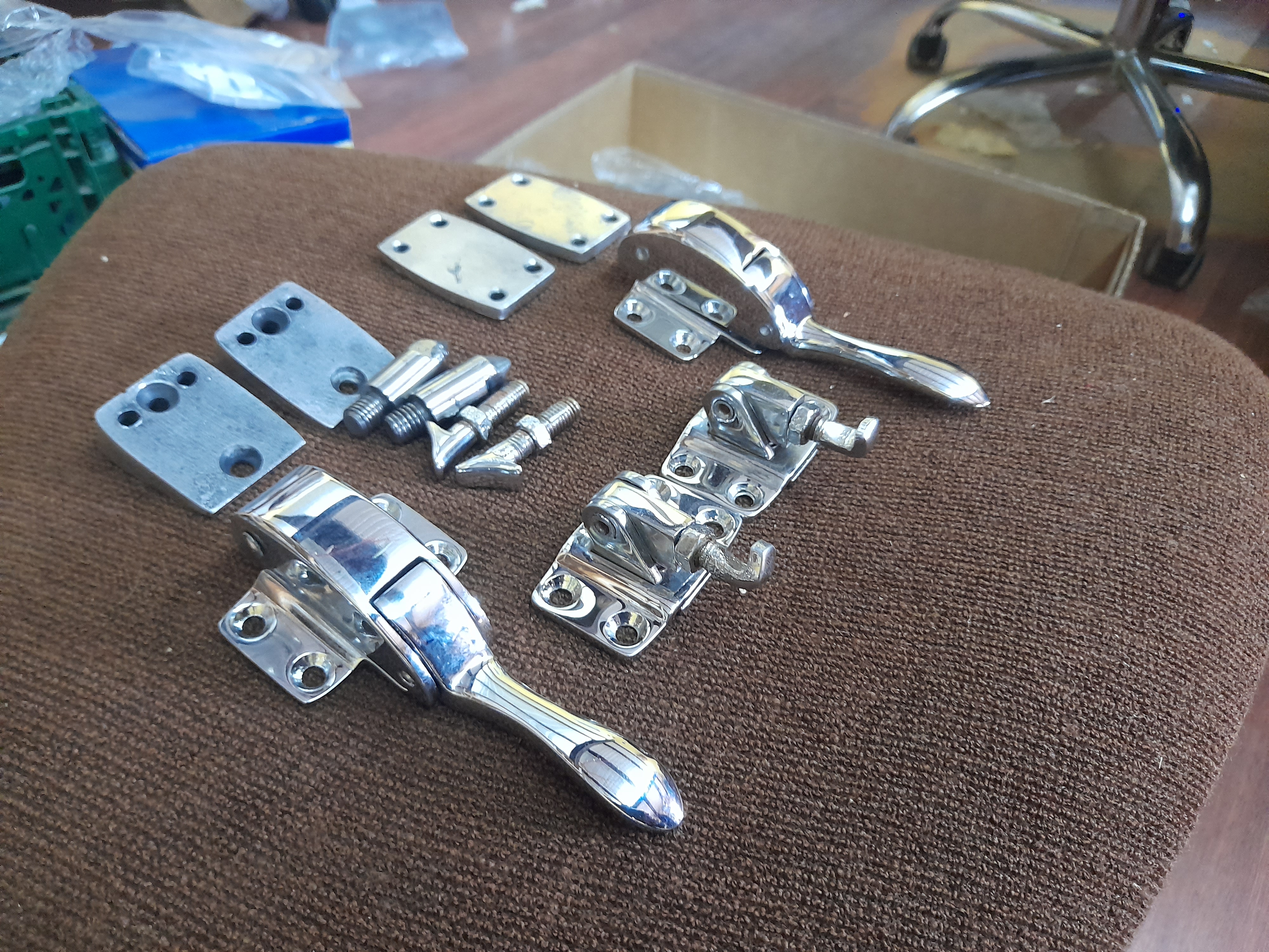 Kompletter Satz Verdeckverschlüsse Wartburg 311 Kabriolett Cabrio