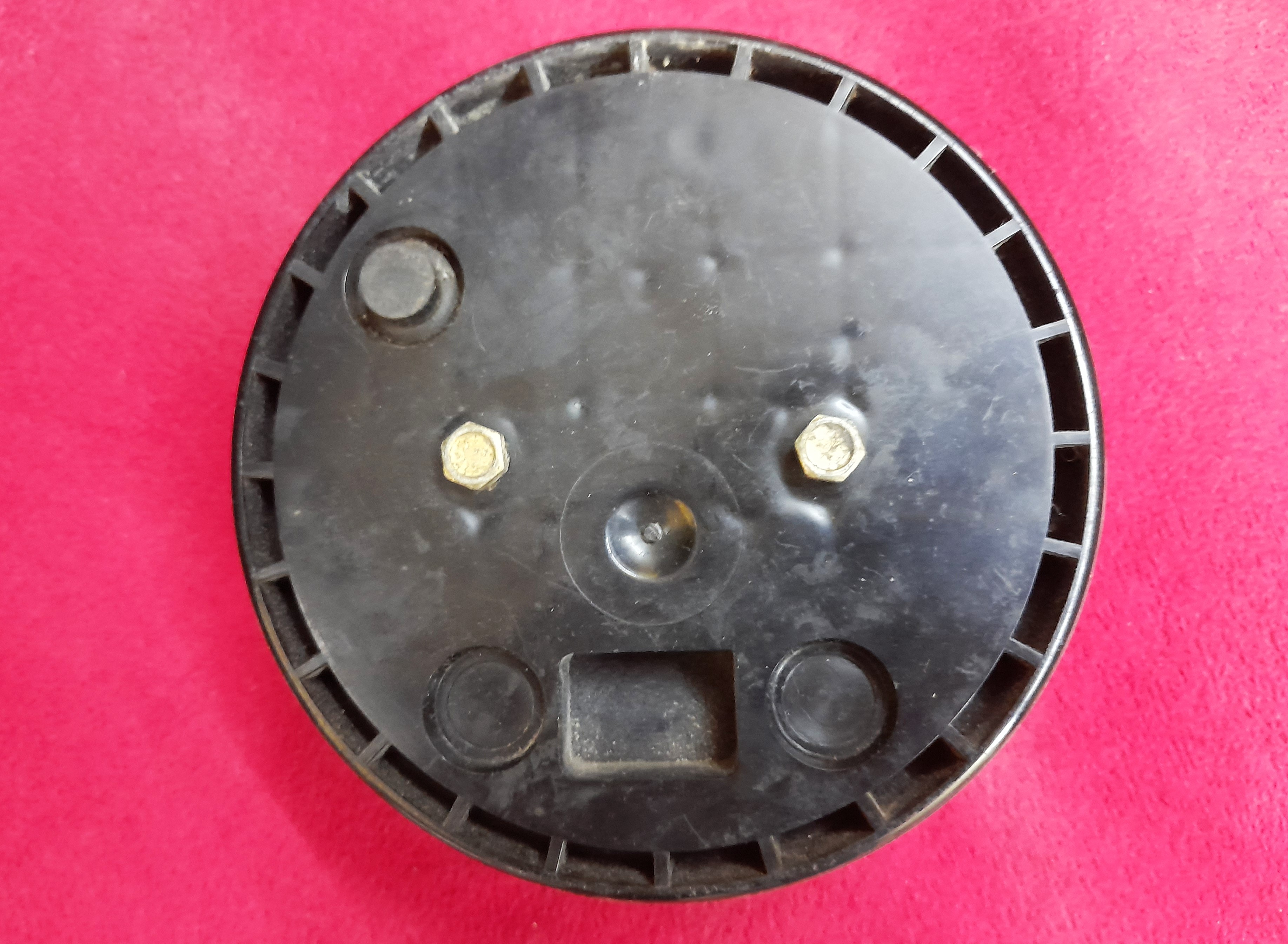 Dreikammerleuchte rund Rücklicht Heckleuchte DDR-Anhänger und Wohnwagen Qek Trabant Kübel DDR LKW HP