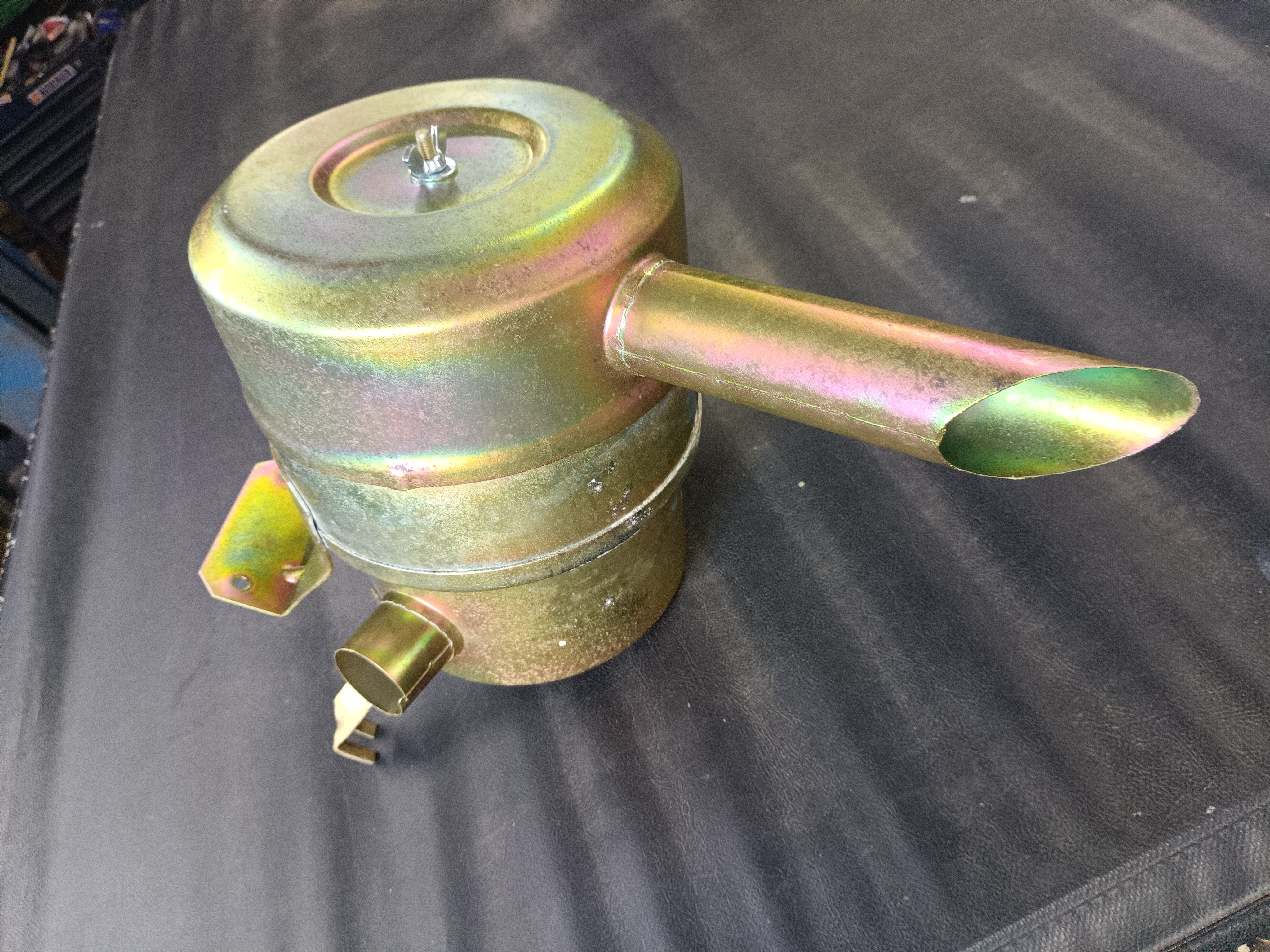 Gehäuse Luftfilter Luftfiltergehäuse Wartburg 353