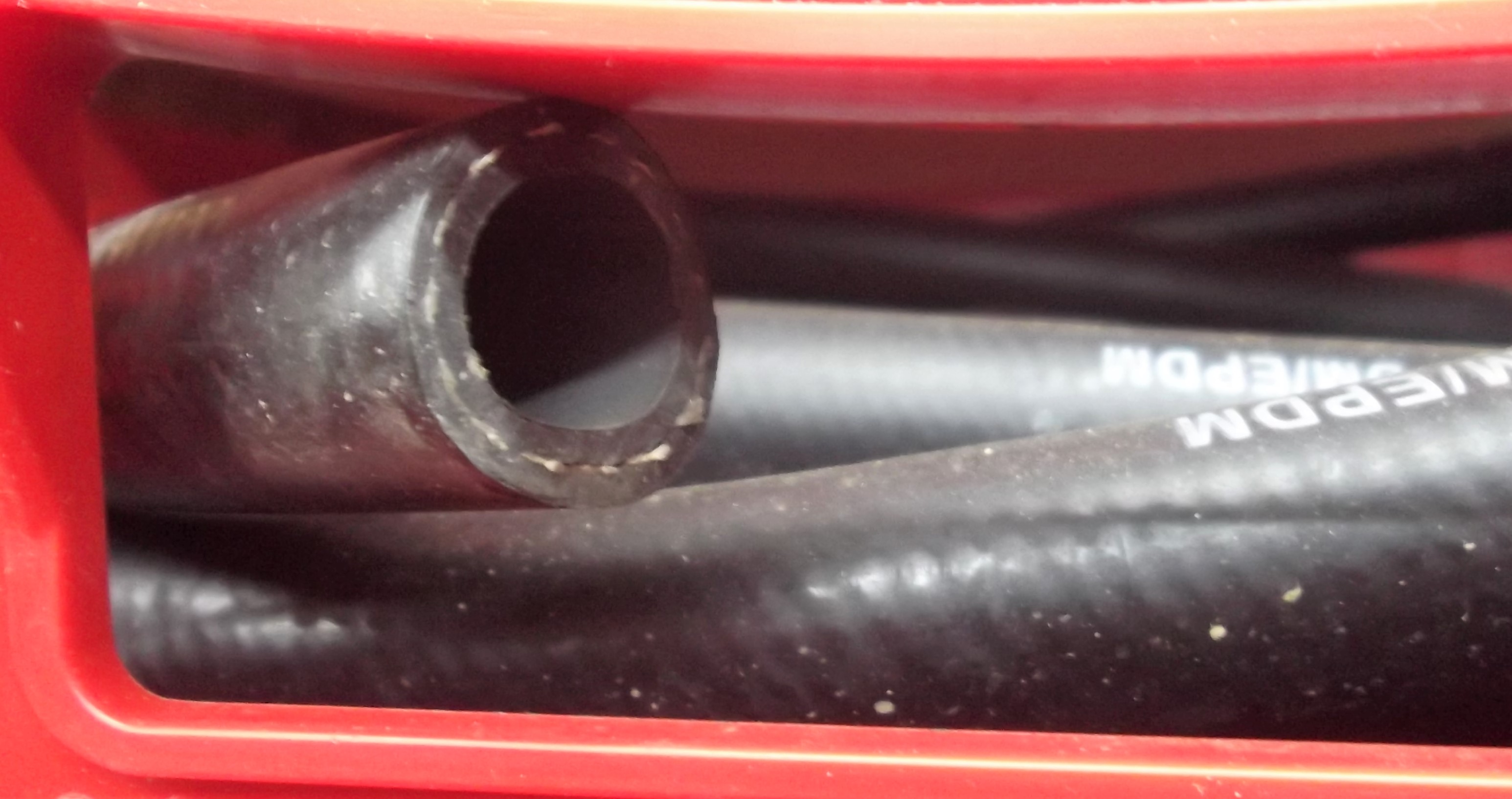 Kühlerschlauch Kühlwasserschlauch 15mm 1,3M Barkas B1000