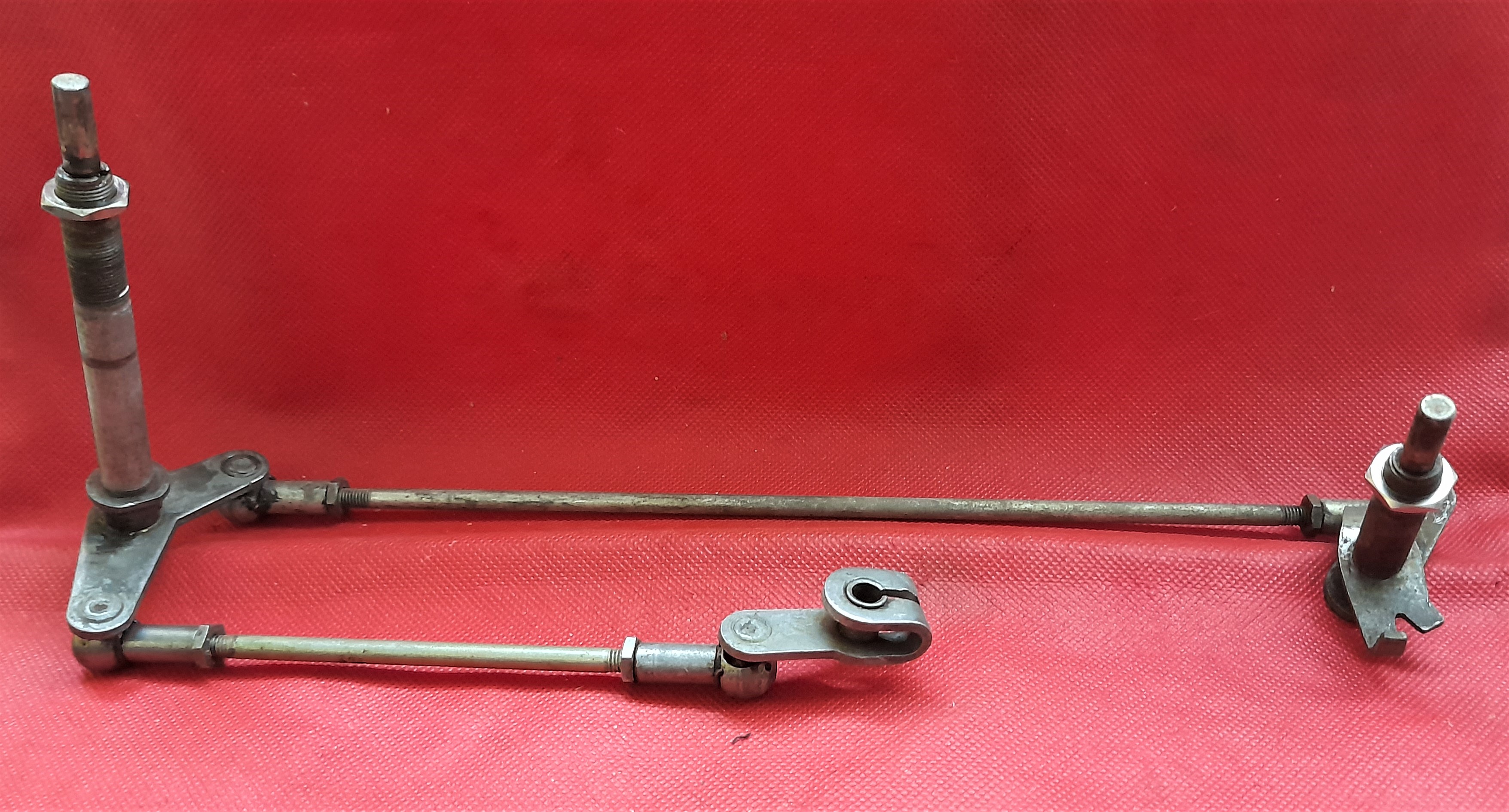 Scheibenwischergestänge Wischergestänge Gestänge Wischer Schmetterlingswischer  Wartburg 311 IFA F9