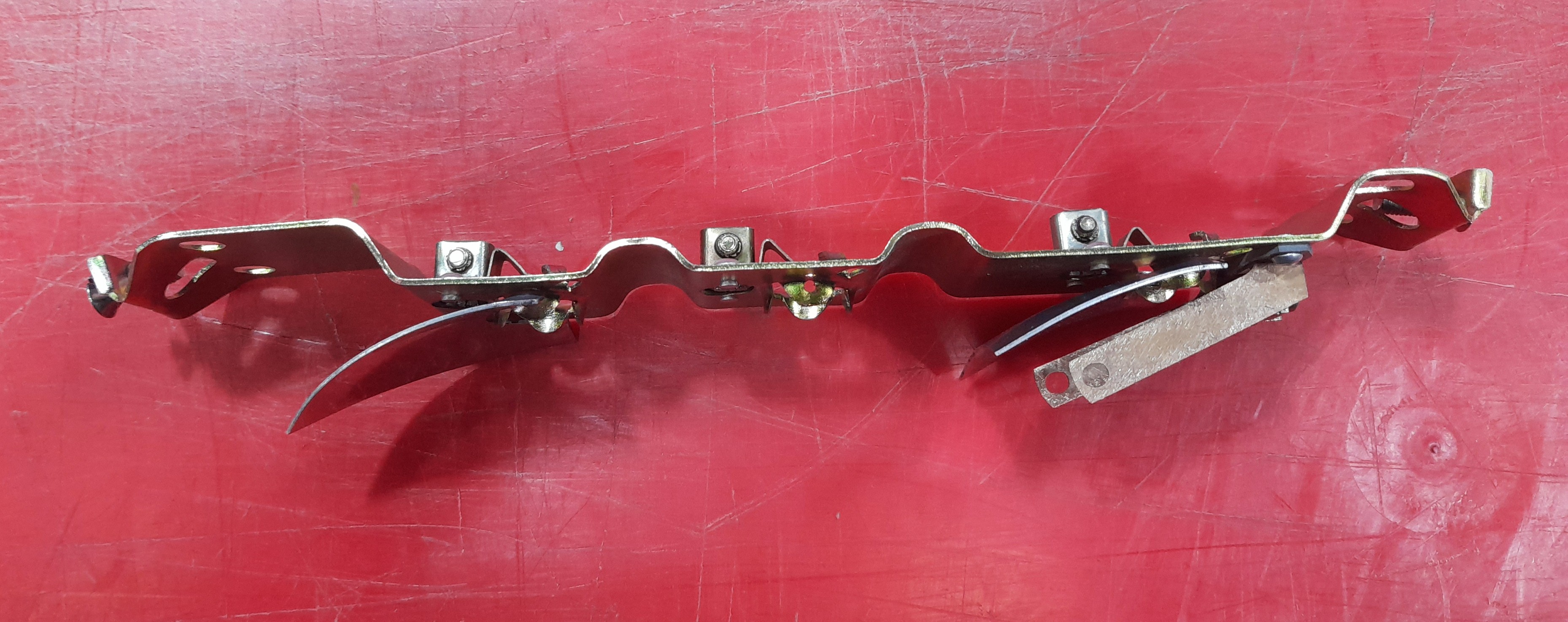 Lampenträger Schiffchen Leuchte Rückleuchte  Rücklicht Wartburg 311 312 313 Barkas