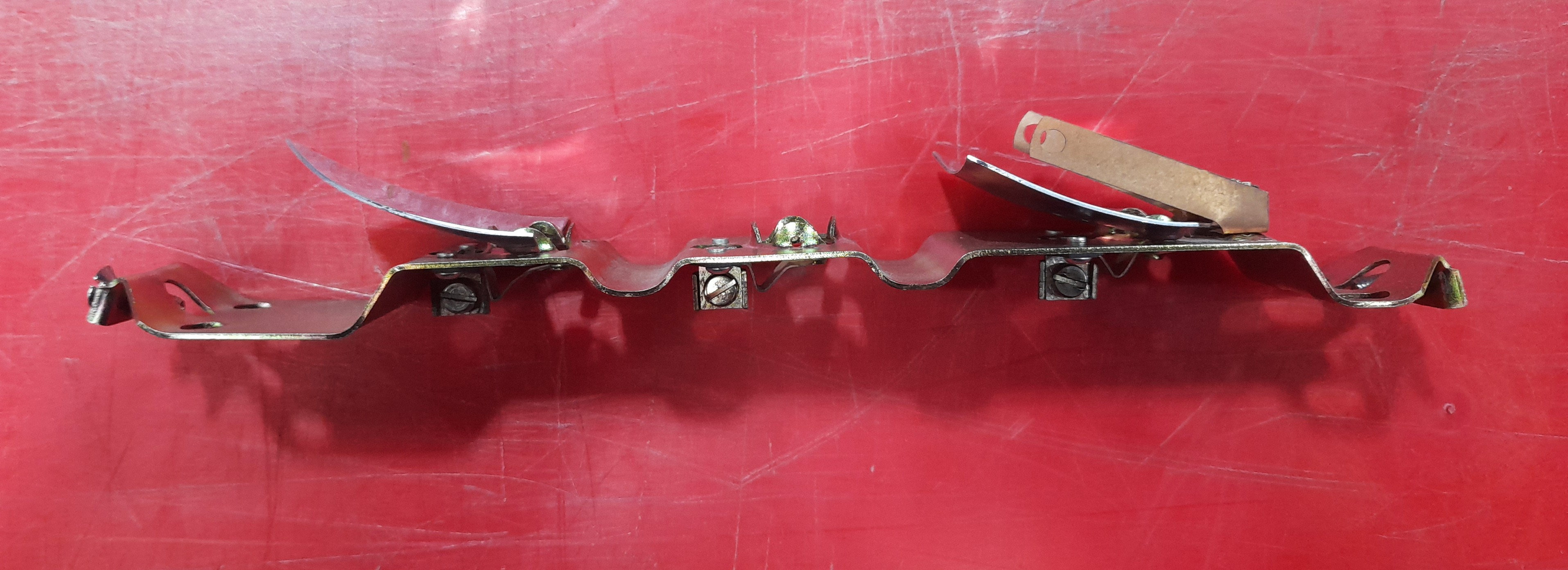 Lampenträger Schiffchen Leuchte Rückleuchte  Rücklicht Wartburg 311 312 313 Barkas
