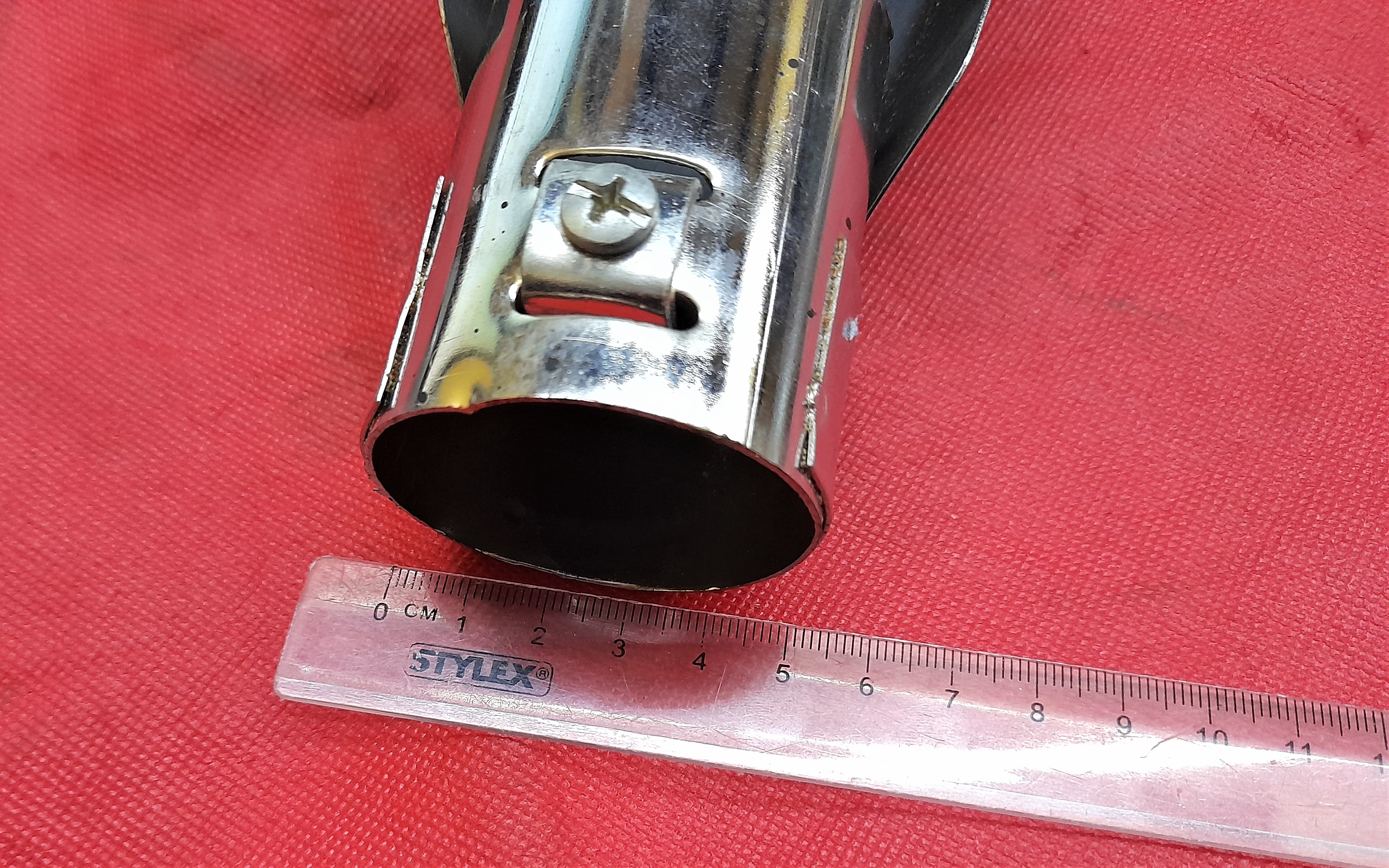 Auspuffkralle, Auspufftatze