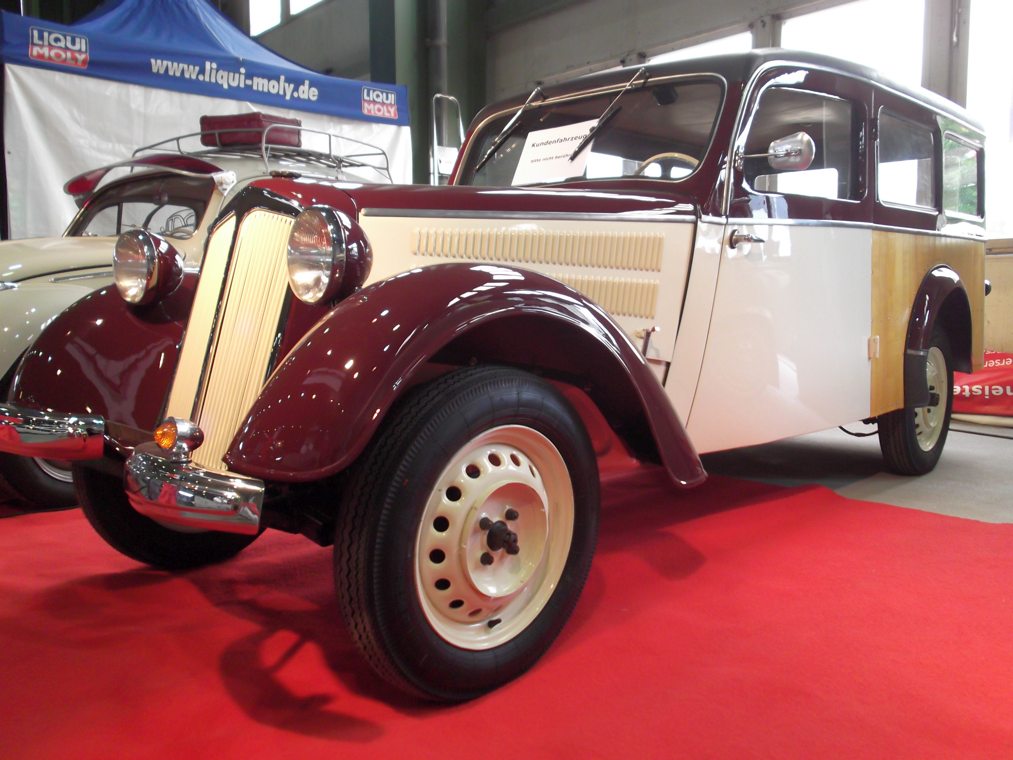 Scheibe , Frontscheibe DKW IFA F8 Kombi