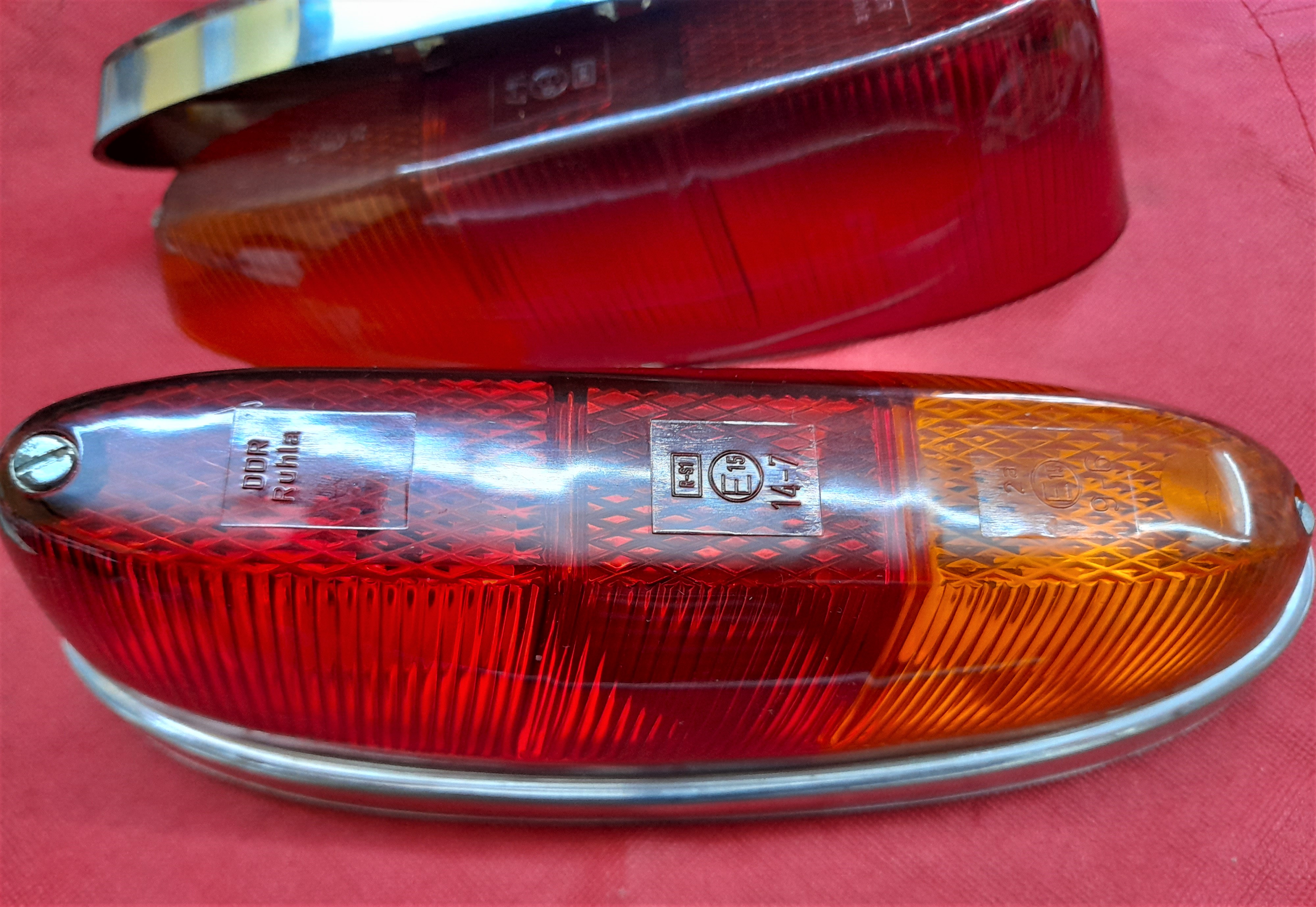 Rückleuchten Rücklicht Wartburg 311 312 Barkas B 1000