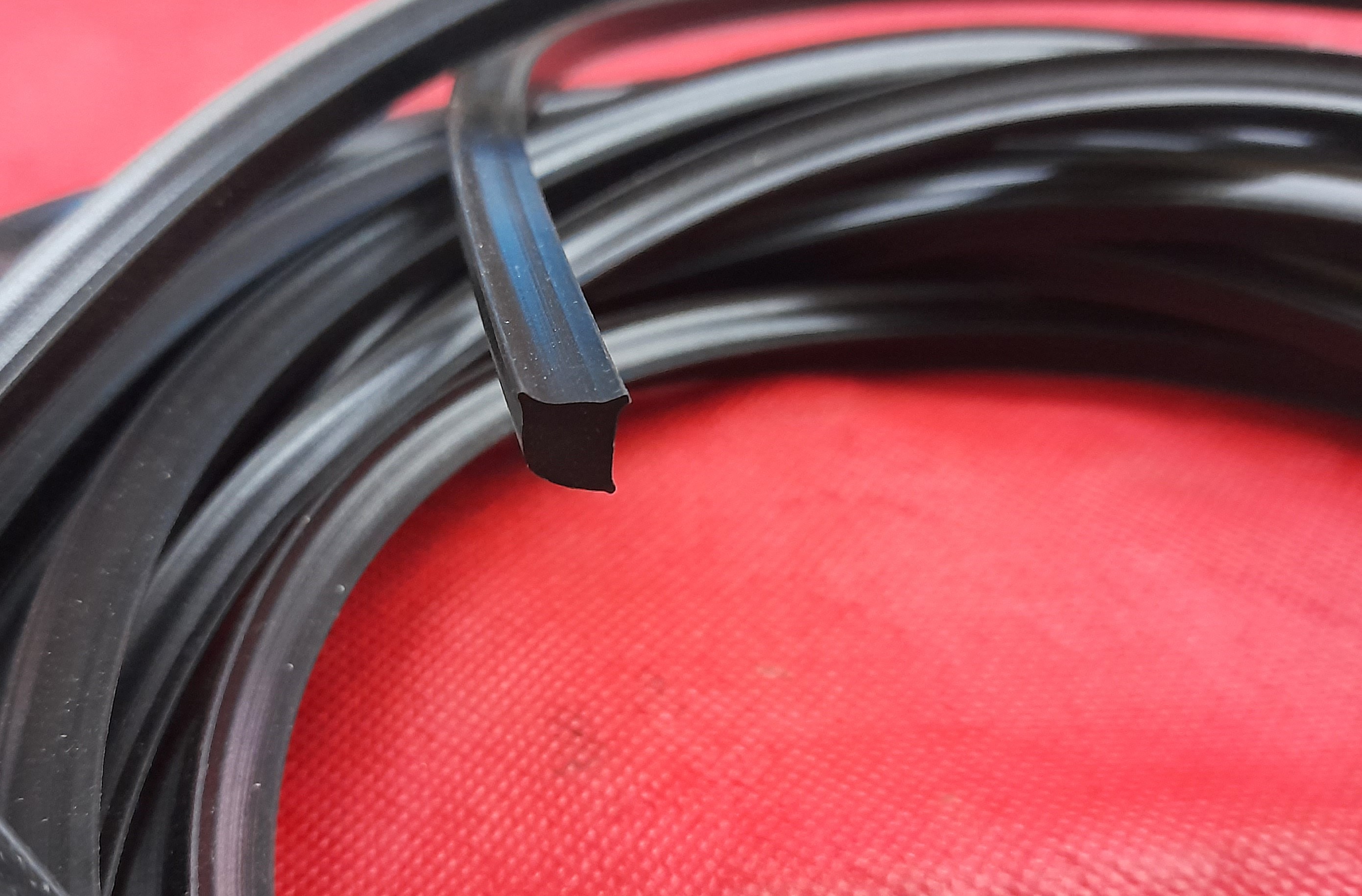 Filler Keder für Gummi Front und Heckscheibe