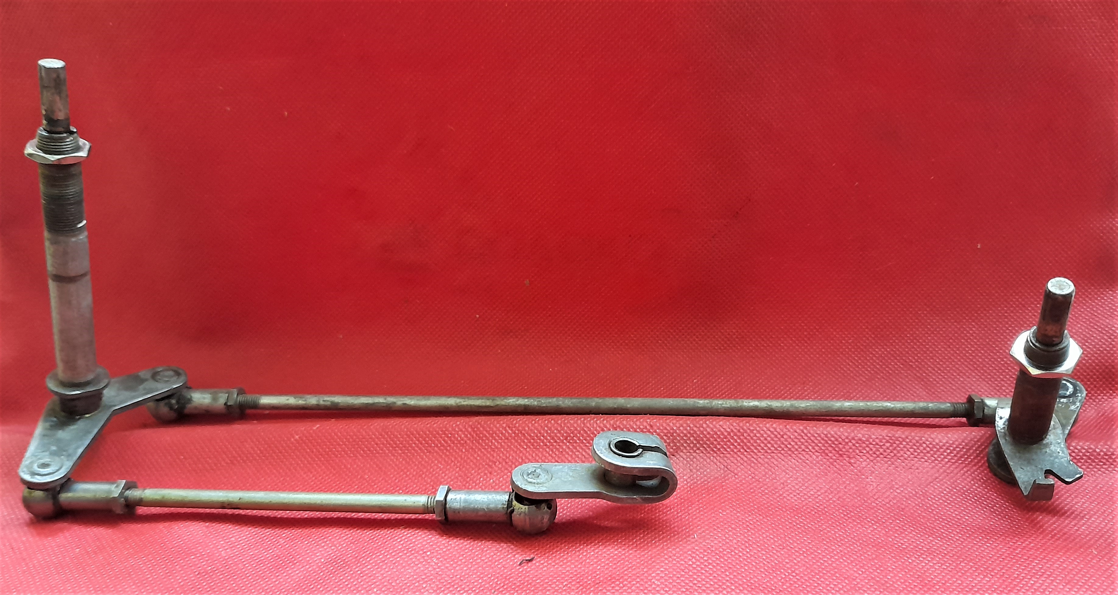 Scheibenwischergestänge Wischergestänge Gestänge Wischer Schmetterlingswischer  Wartburg 311 IFA F9