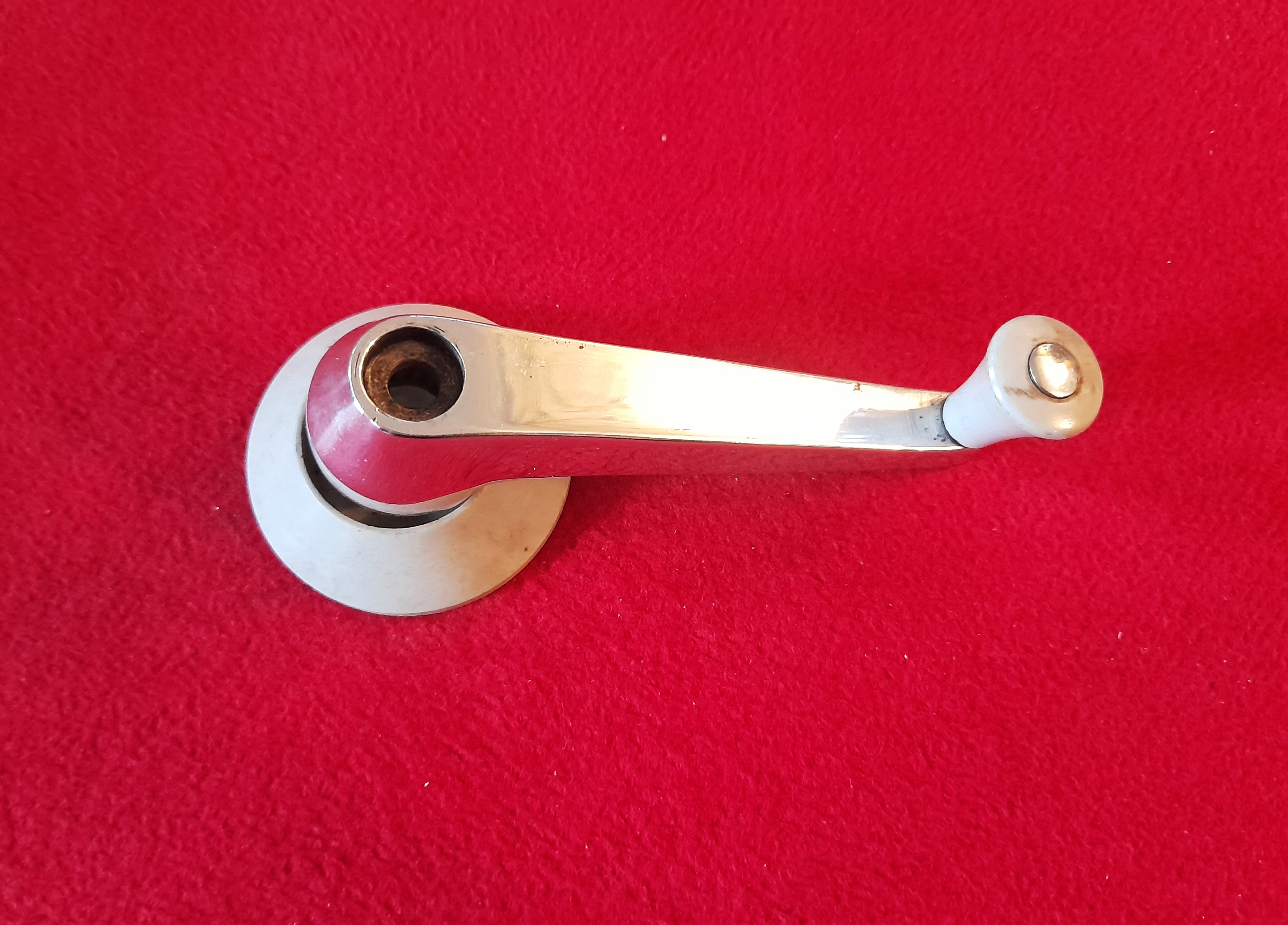 Rosette Fensterkurbel und Türinnengriff Trabant IFA