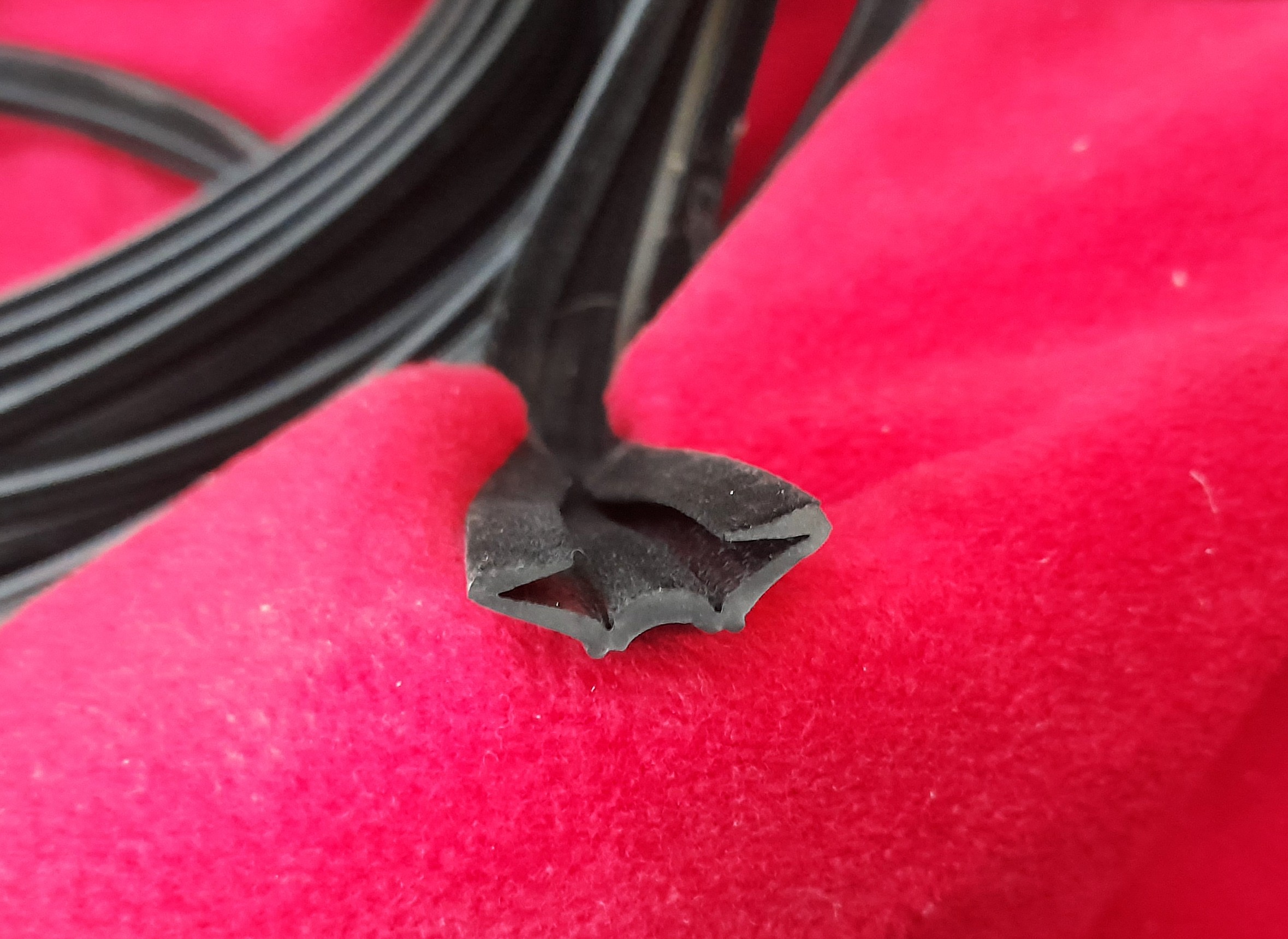 Samtschiene Fensterführung Wartburg 1,3 353