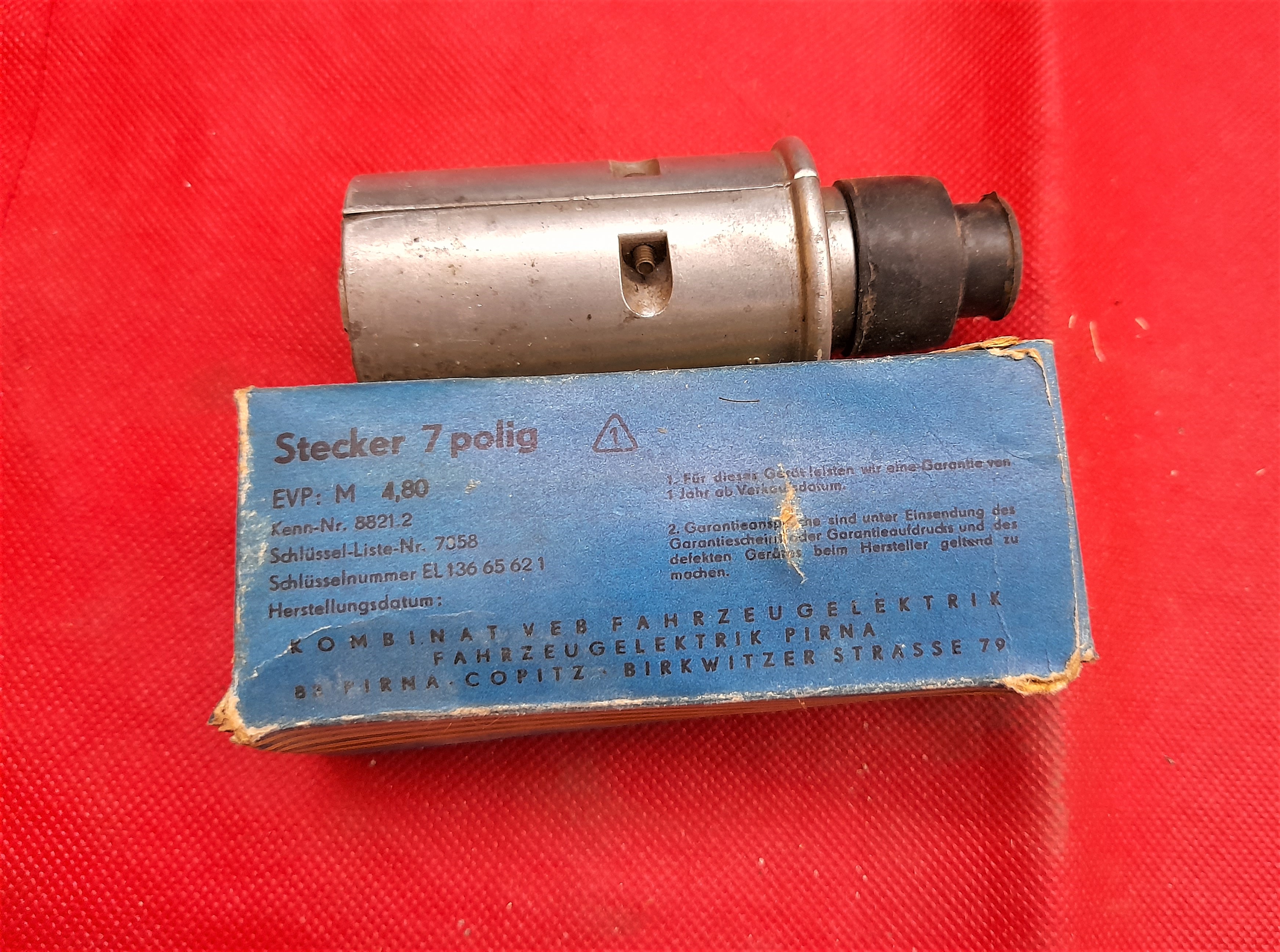 Stecker Anhänger 7 polig HP 300 , Qek , HP 500 , Klappfix