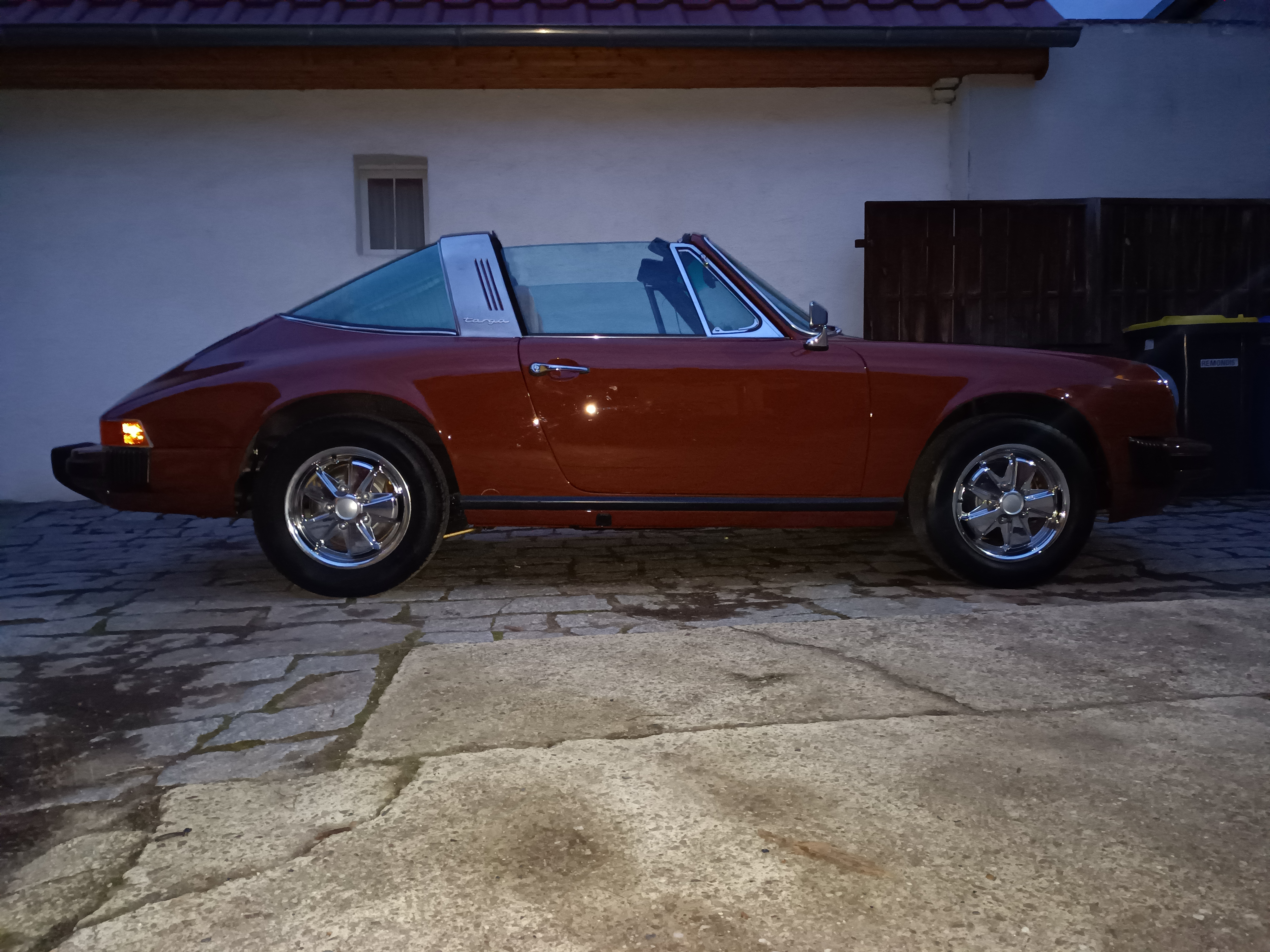 Porsche 911 Targa Bj. 1975 Chrommodell