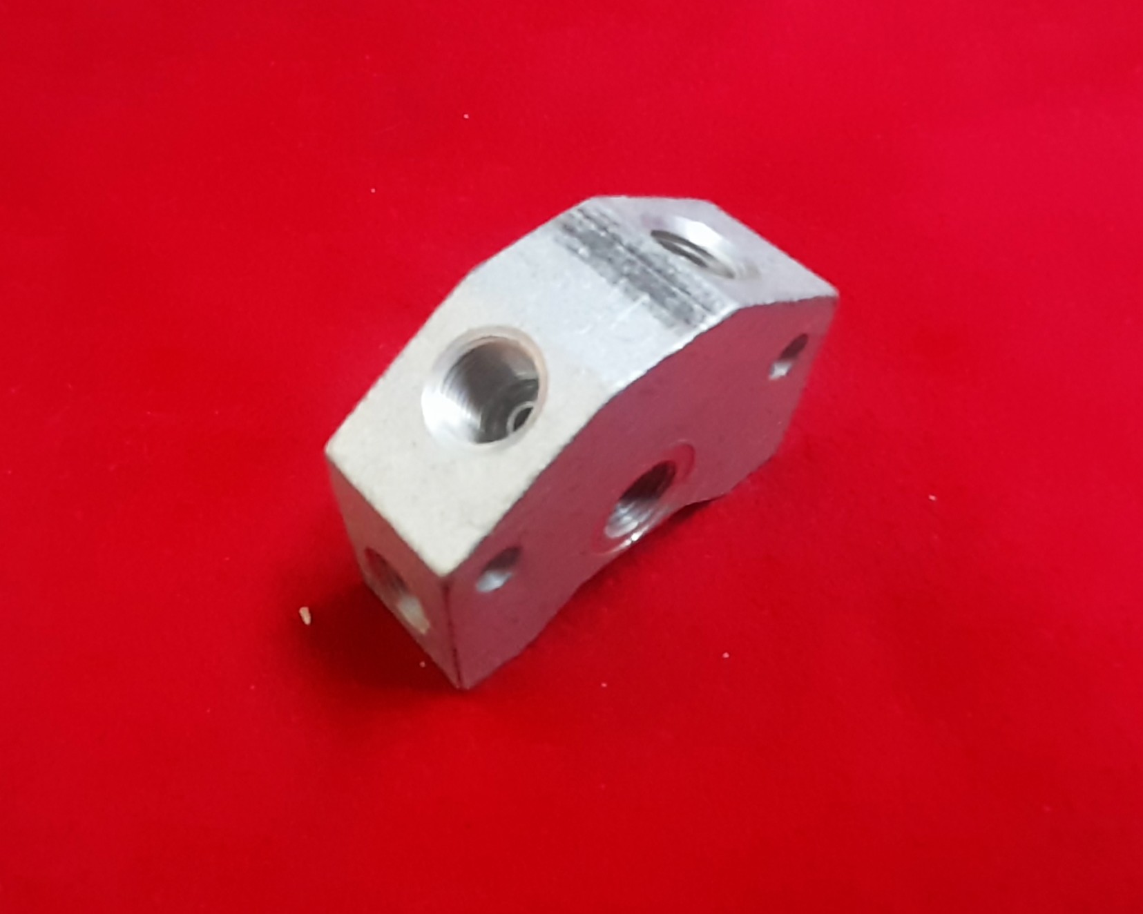 Zentralverteiler A-Kreis Verteilerstutzen Wartburg 353  1.3