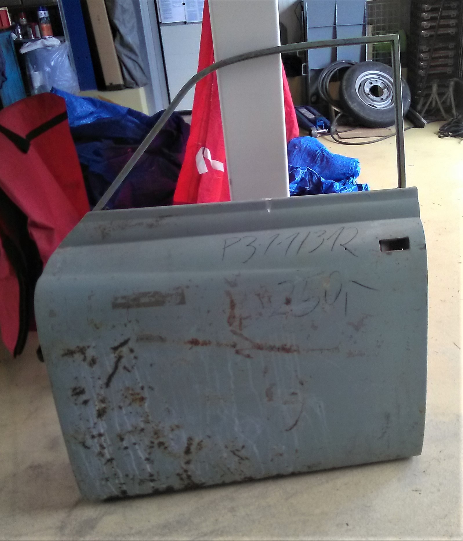 Tür vorne links Wartburg 311 312