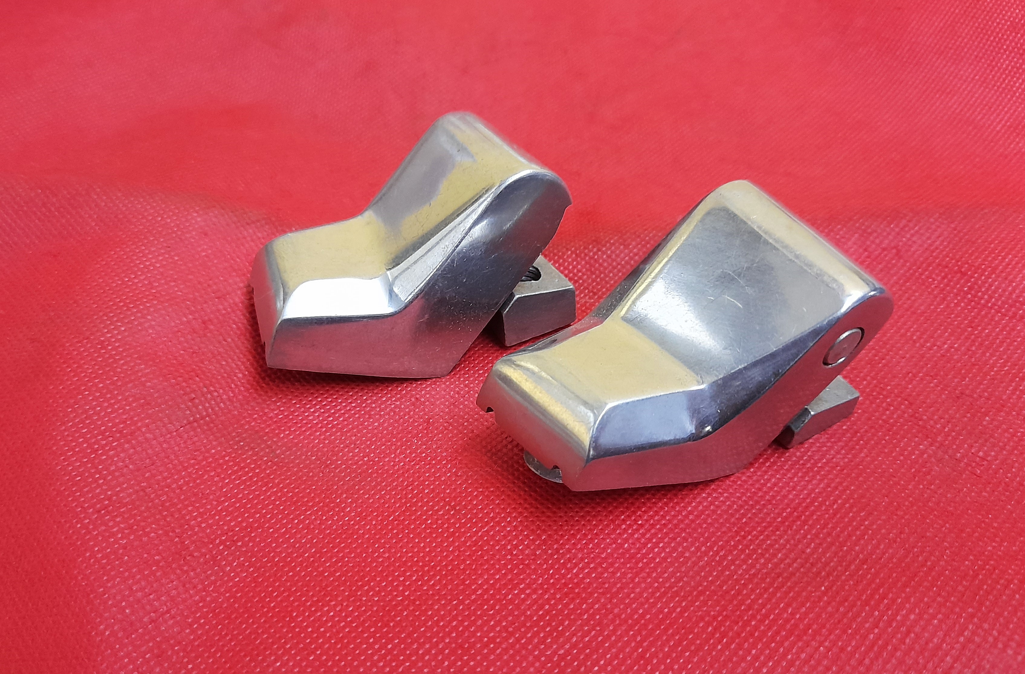 Scharnier Hecktür Heckklappe Trabant 601 Kombi