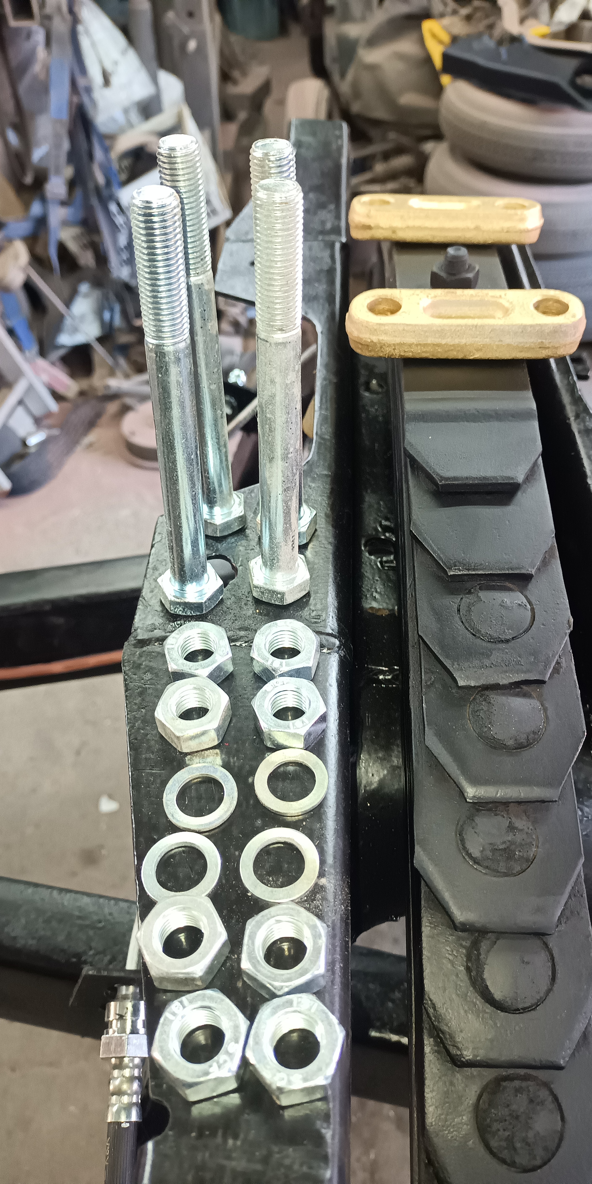 Schrauben Set Feder VA Vorderachse Wartburg 311 312 313 IFA F9