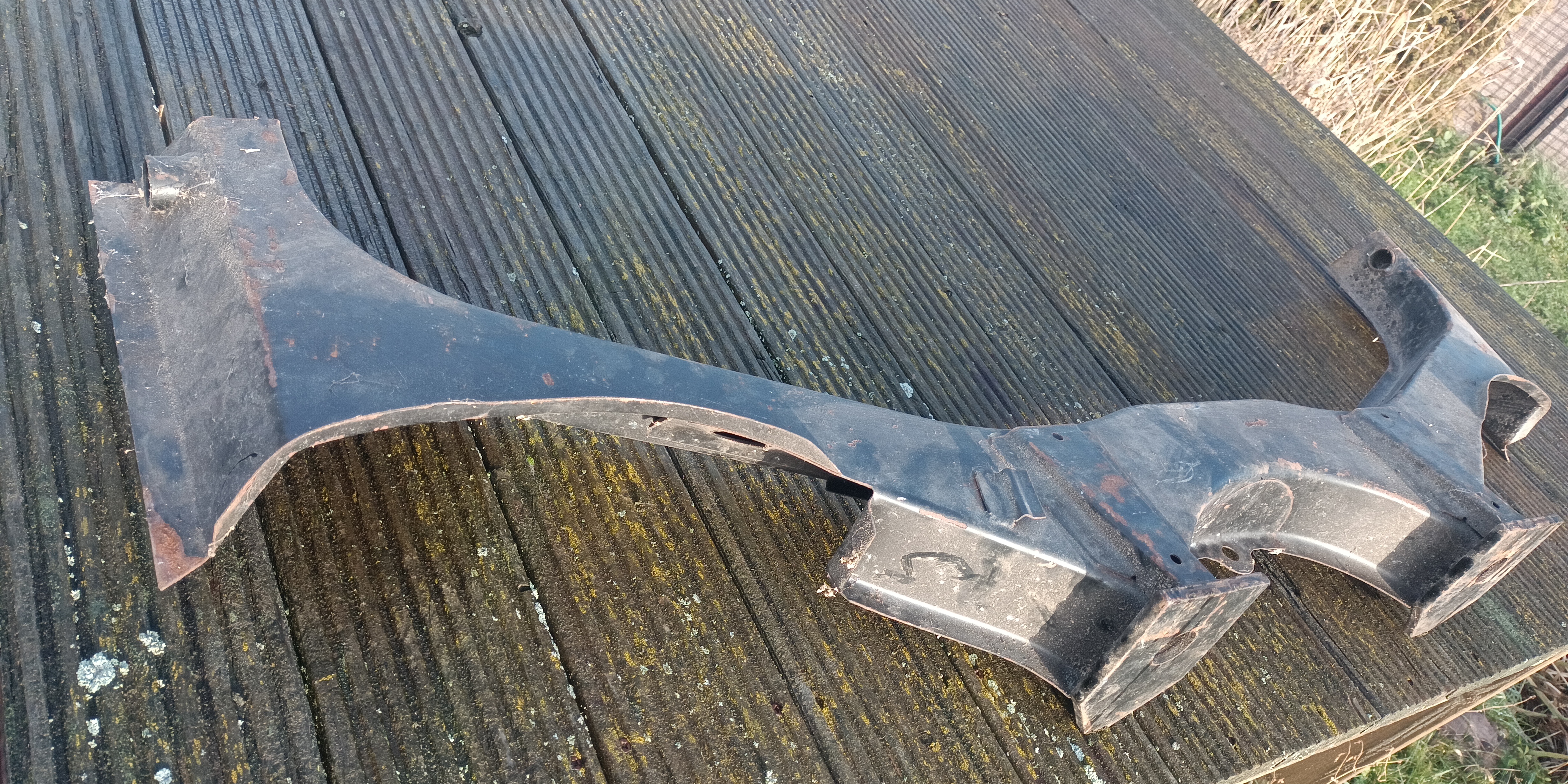 "Geweih " Querträger Einschweißbleche Trägergruppe  Reparaturbleche Blech Trabant 601