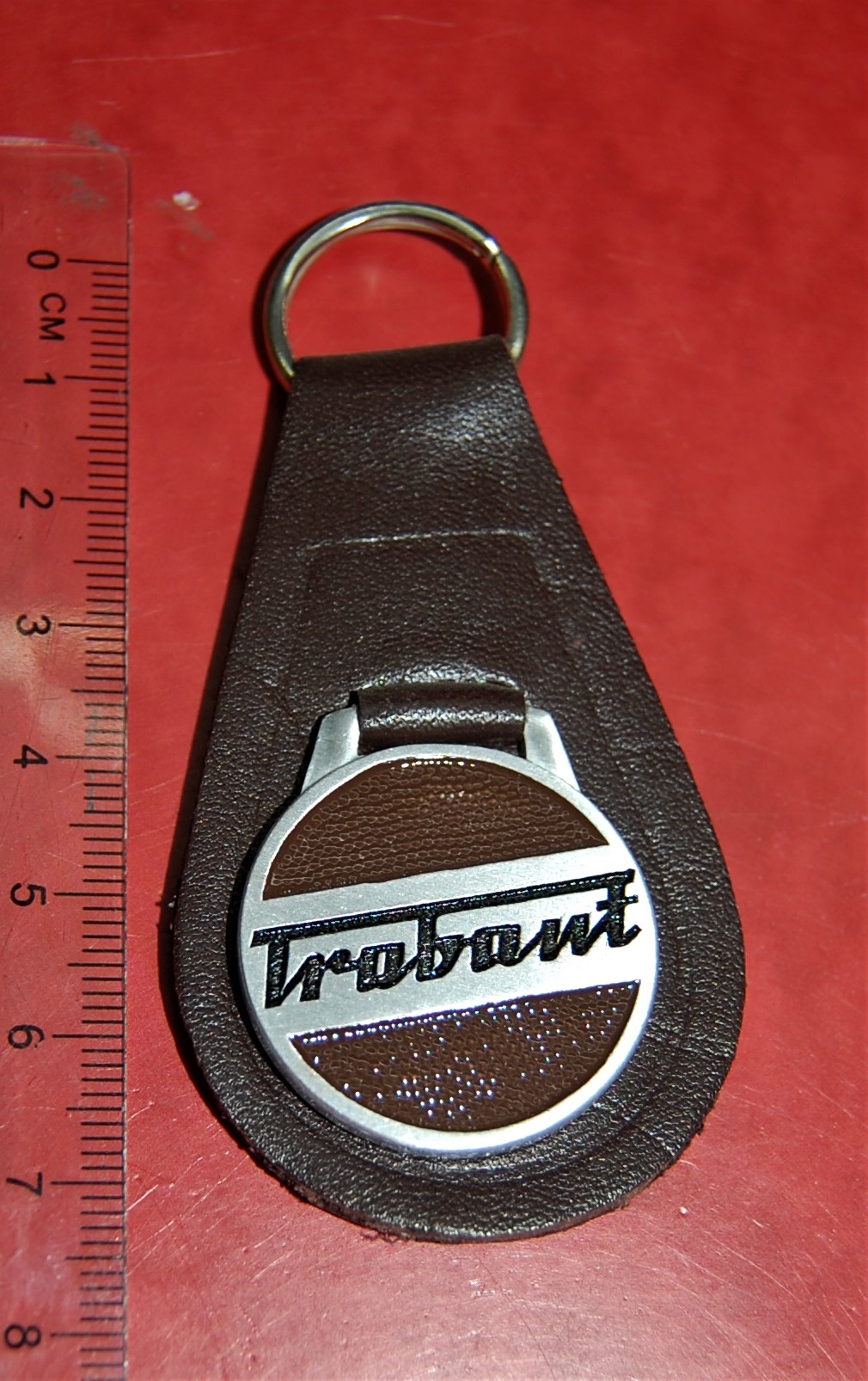 Schlüsselanhänger Trabant