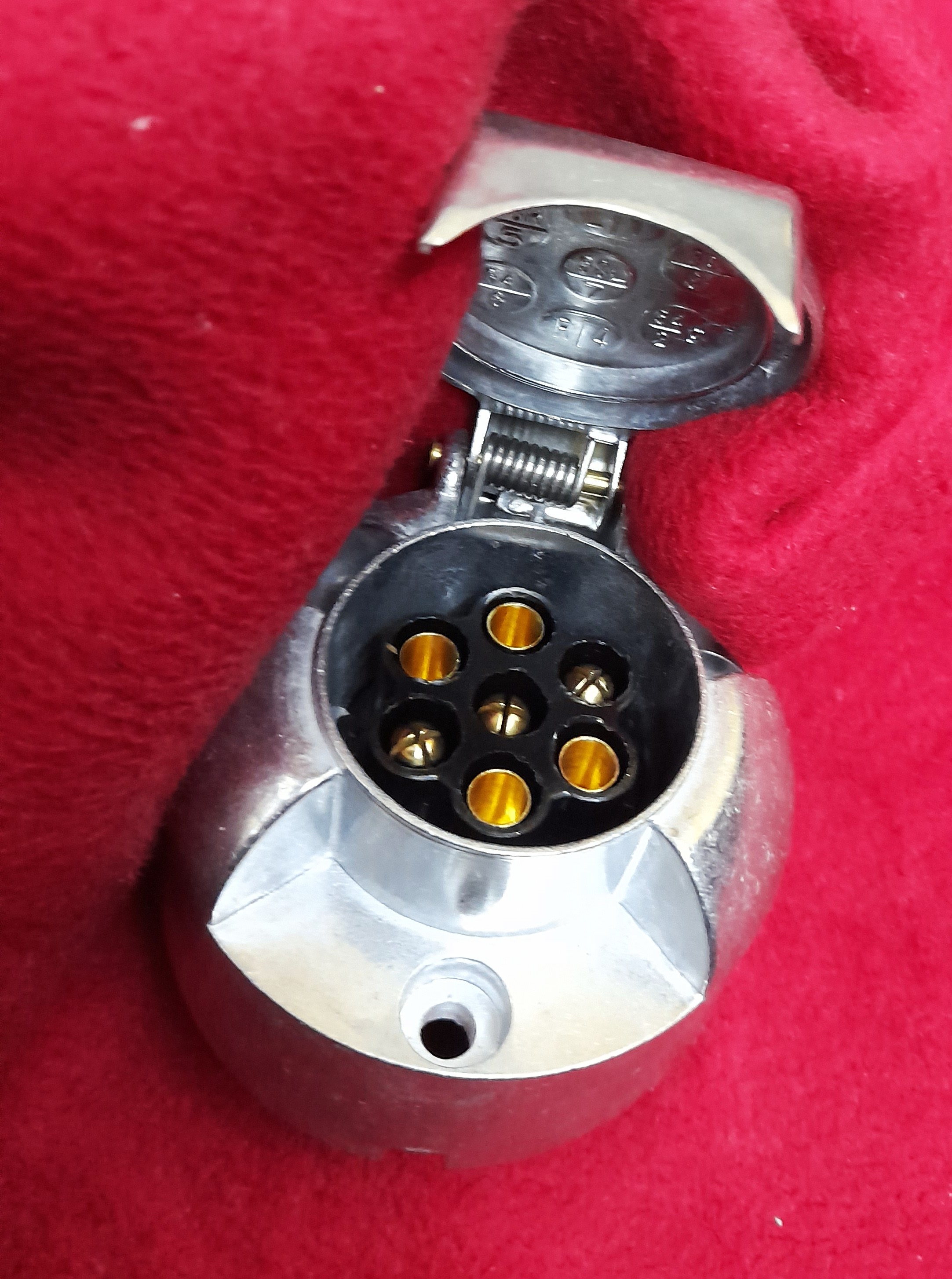 Anhänger Steckdose 7 polig Wartburg IFA Trabant Barkas