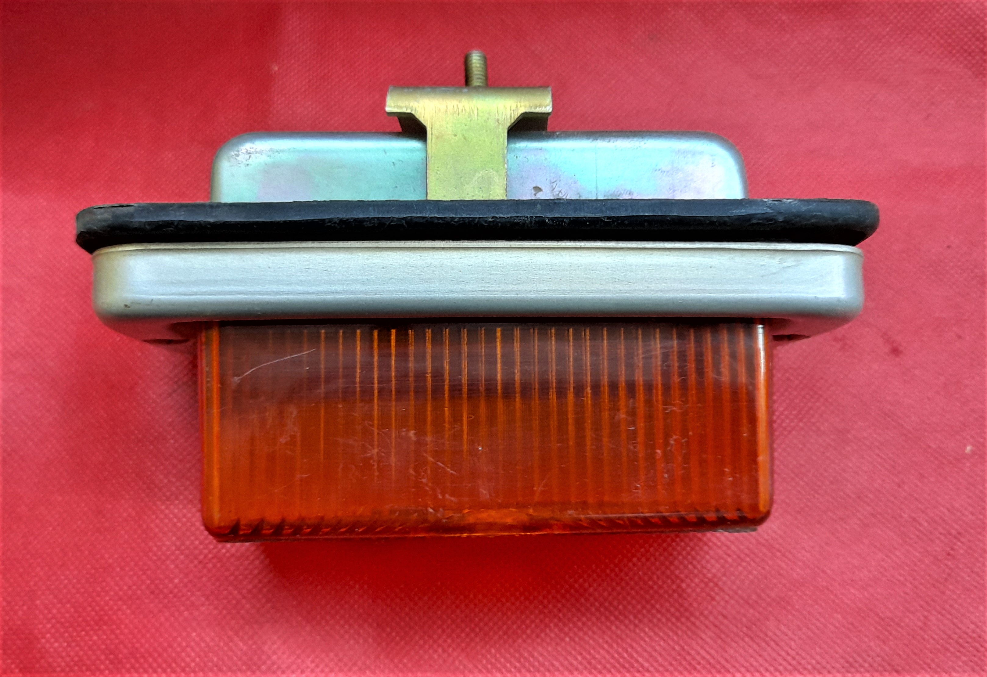 Blinkleuchte mit Alublende Blinker Robur S4000 H6 IFA H3A