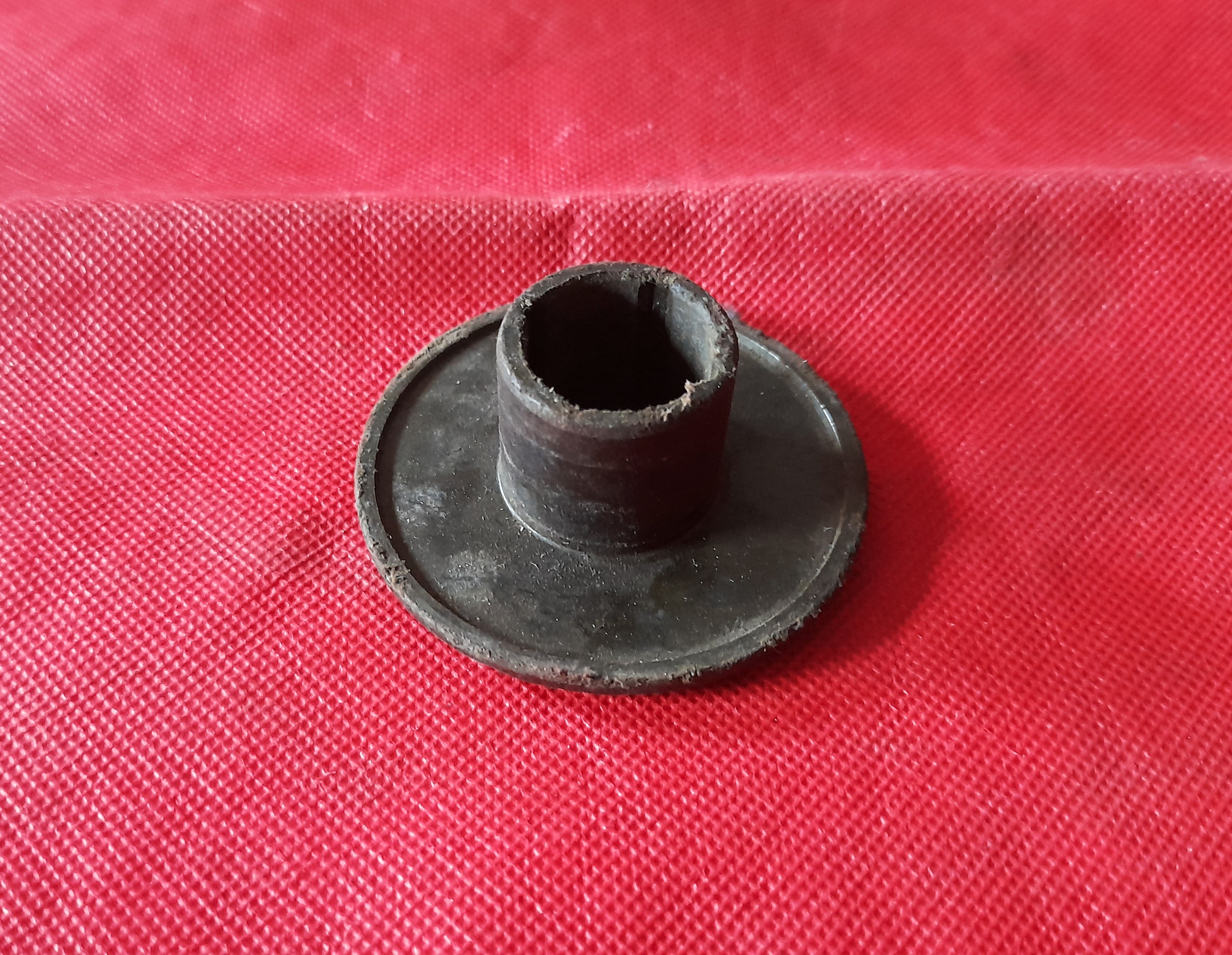 Federgabelbuchse oben Trabant  500 600 601