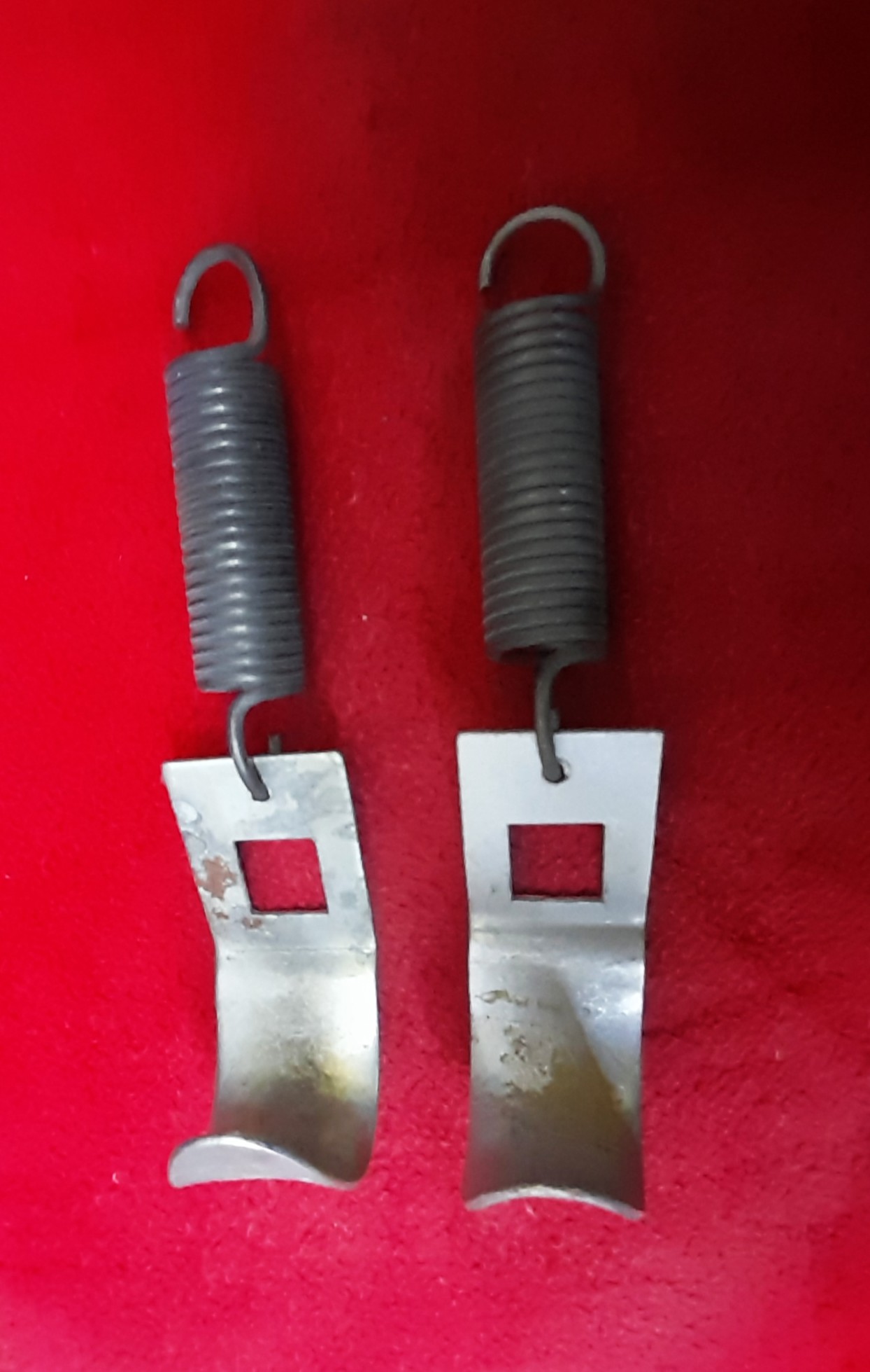 Plattenhalter , Verschlußhaken für Zwischenboden Kofferraum