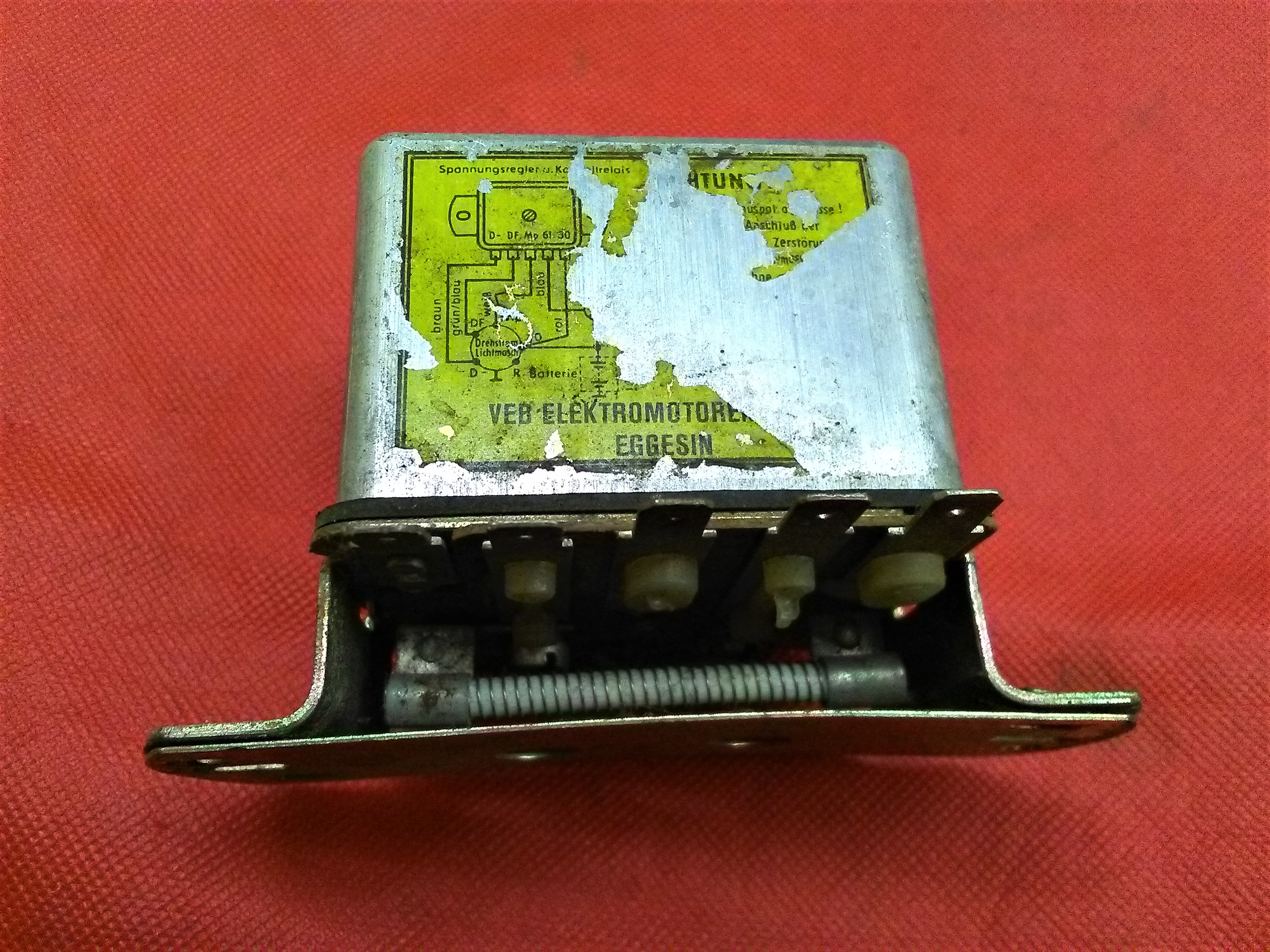 Regler Lichtmaschine 14 V