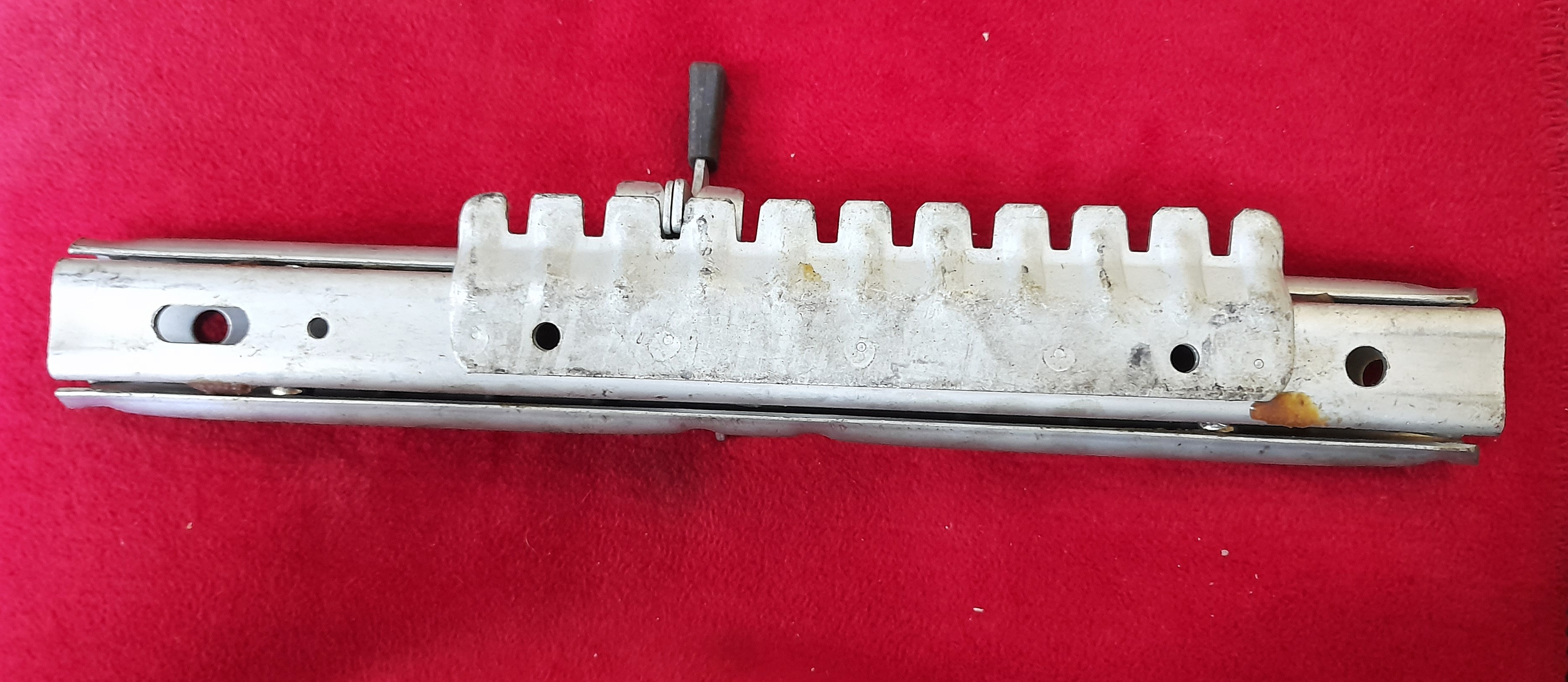 Sitzschiene außen rechts Wartburg 353