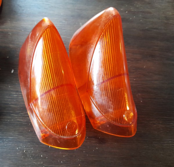 Rücklichtkappen Rücklicht Rückleuchte Trabant 500 600