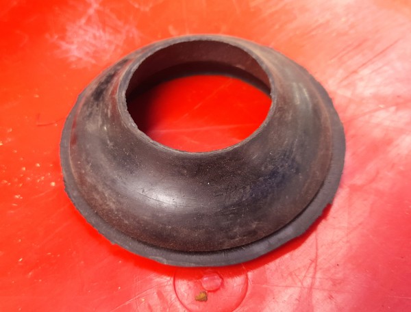 Gummidurchführung Tankeinfüllstutzen Wartburg 353
