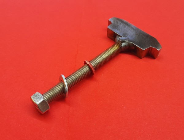 Halterung Haltesteg für Wasserstutzen Framo Wartburg 311 900 IFA F9