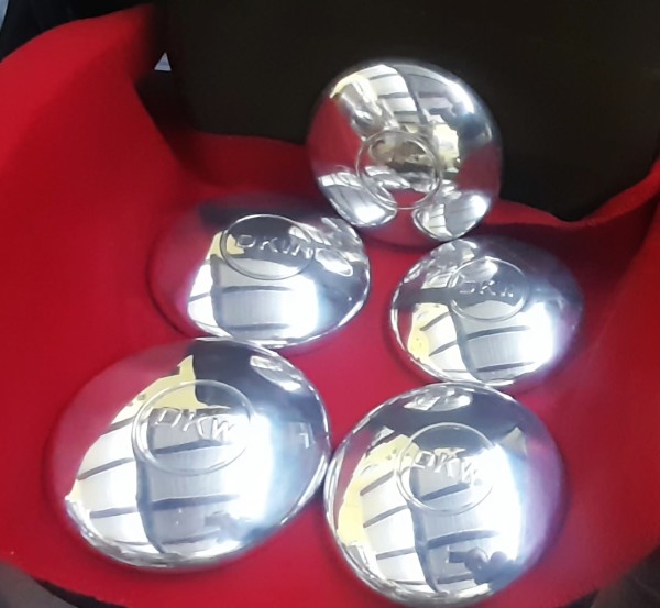 Radkappensatz , Radkappen DKW F5 F7